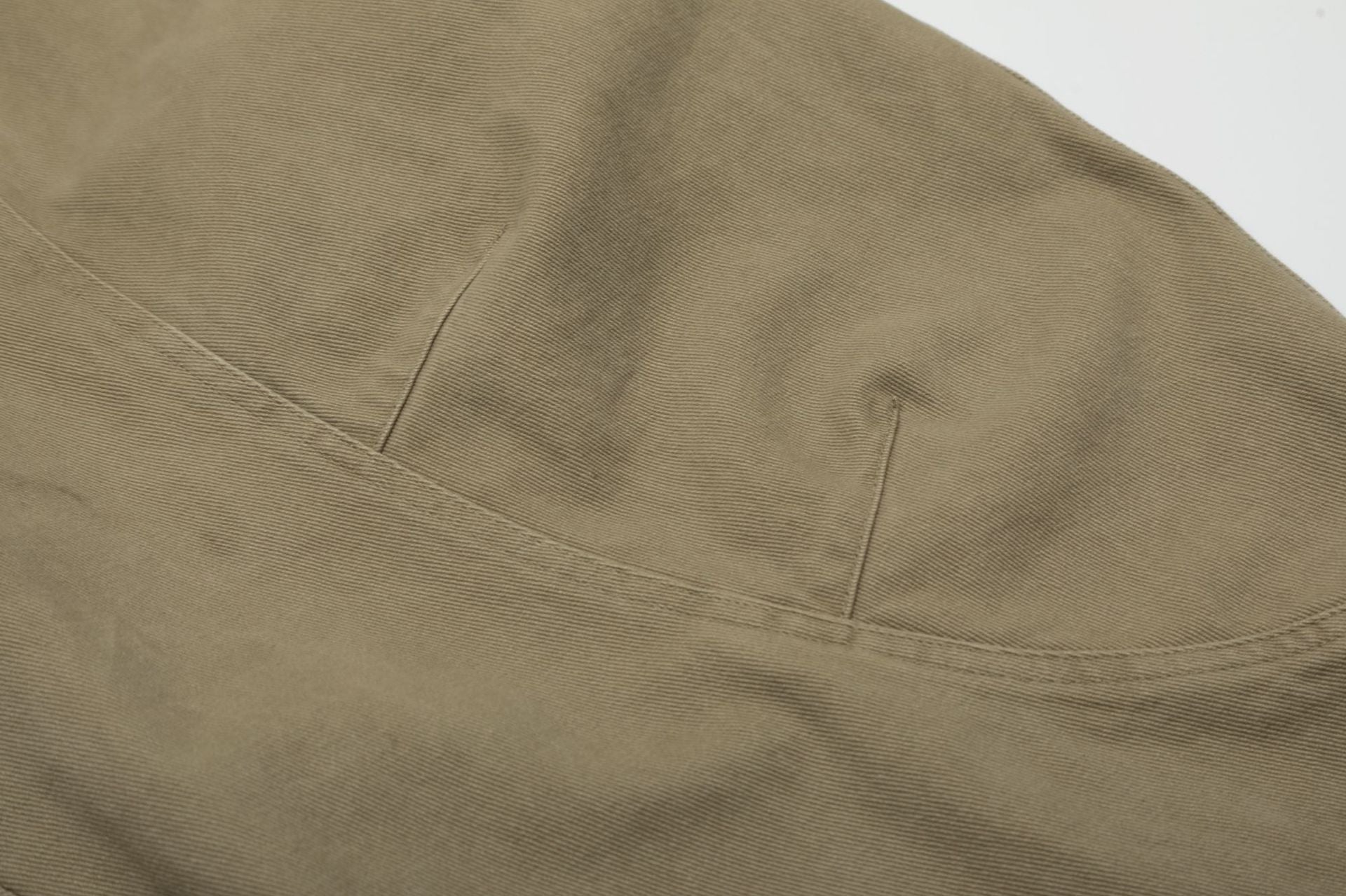 Wide Leg Curved Cargo Pants