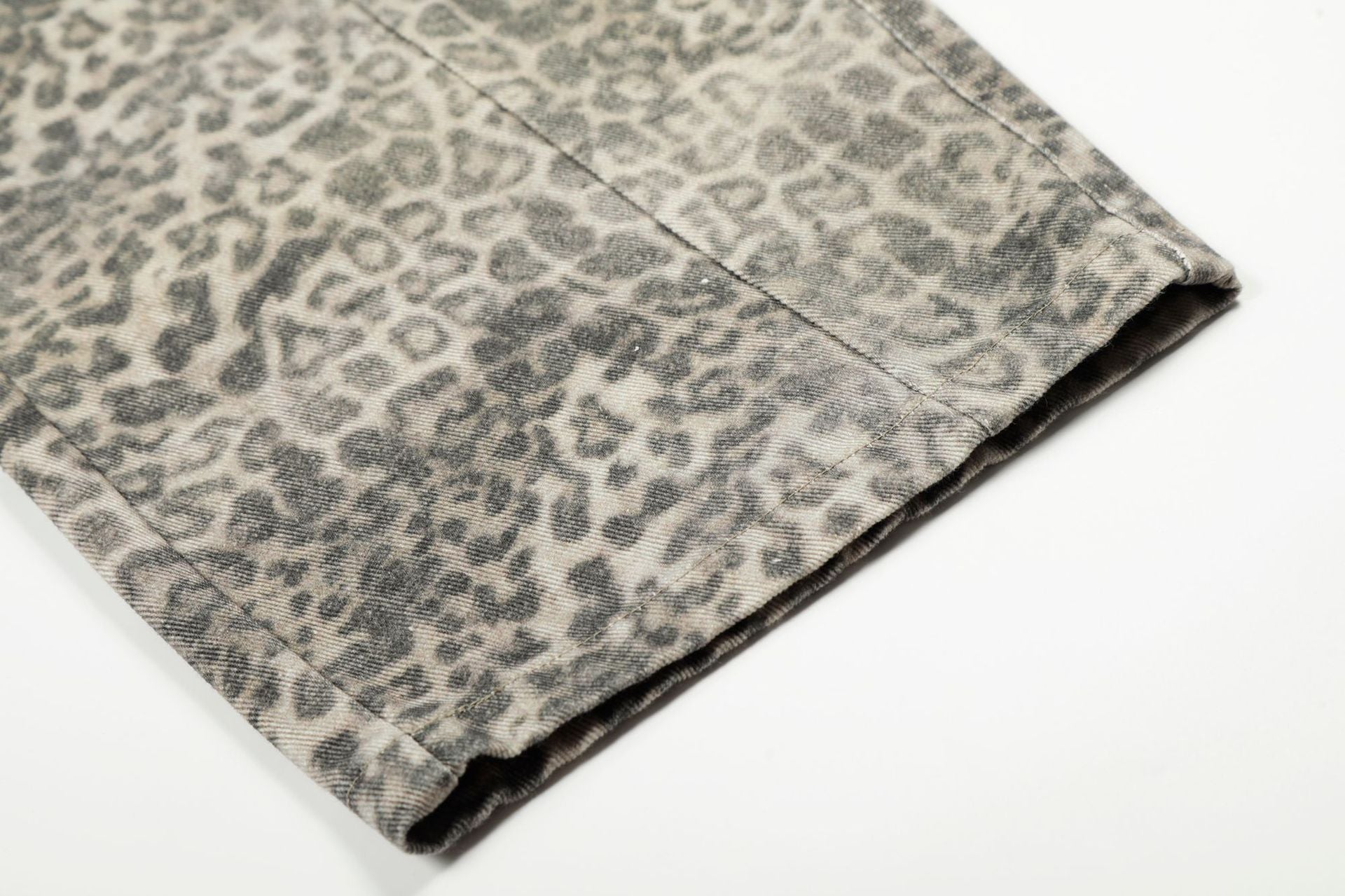 Leopard Multi-Pocket Wide Leg Cargo Pants