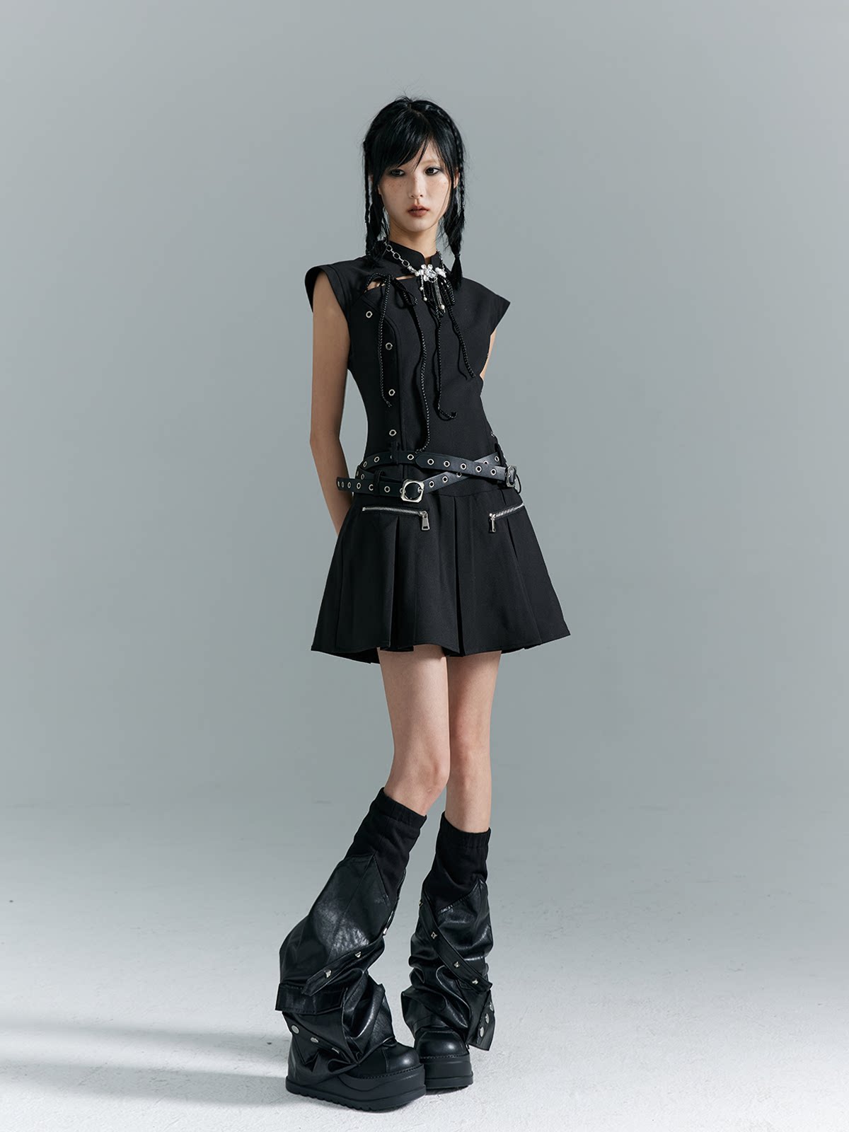 Cutout Pleats Qipao Sleeveless Dress With Belt