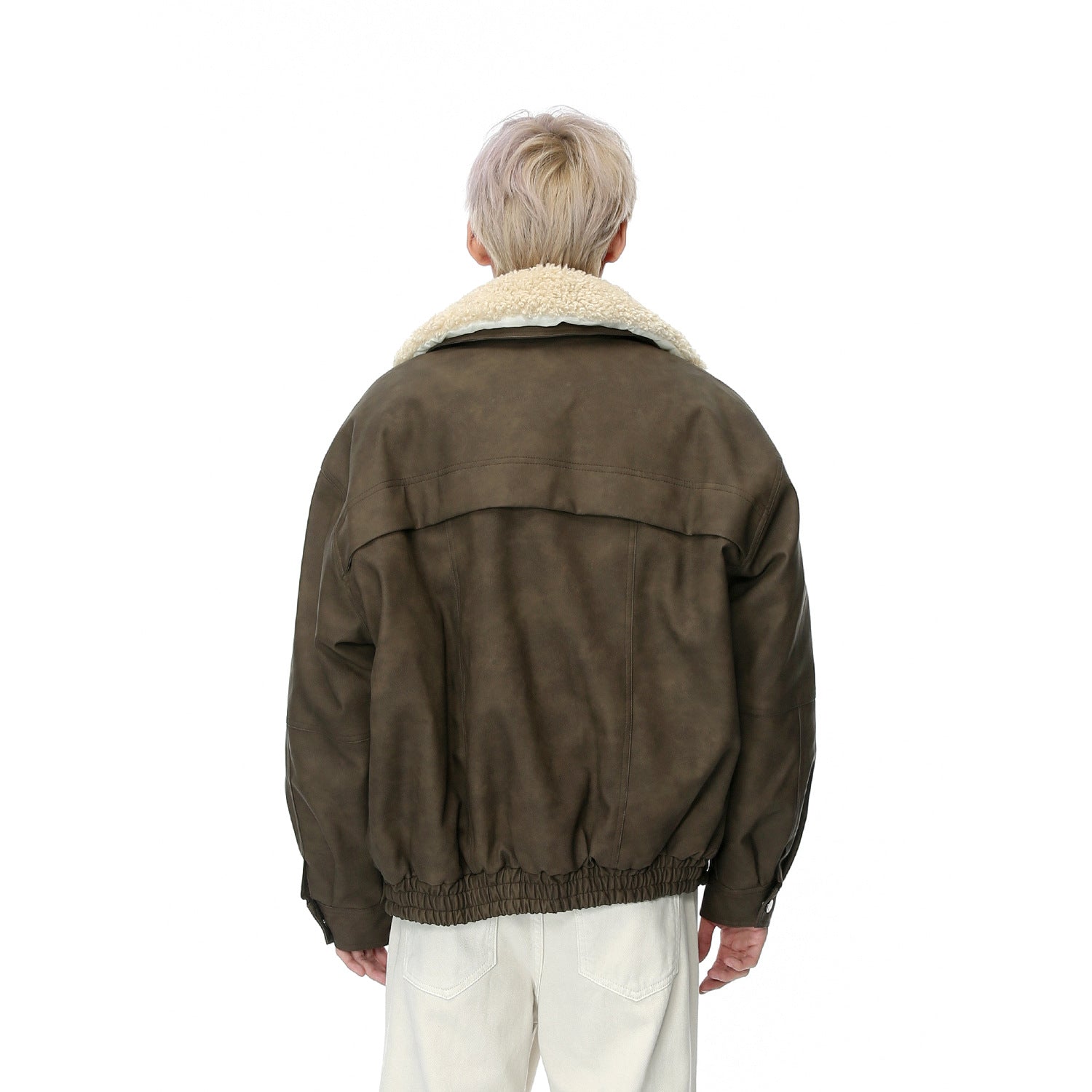 Chaqueta de cuero con cuello de piel