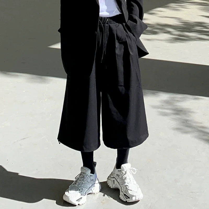 Wide-Leg Pleats Cropped Pants