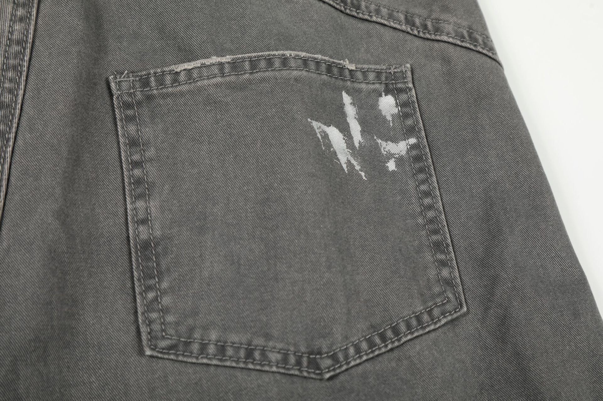 Damage Dirty Wide Leg Curved Cargo Pants