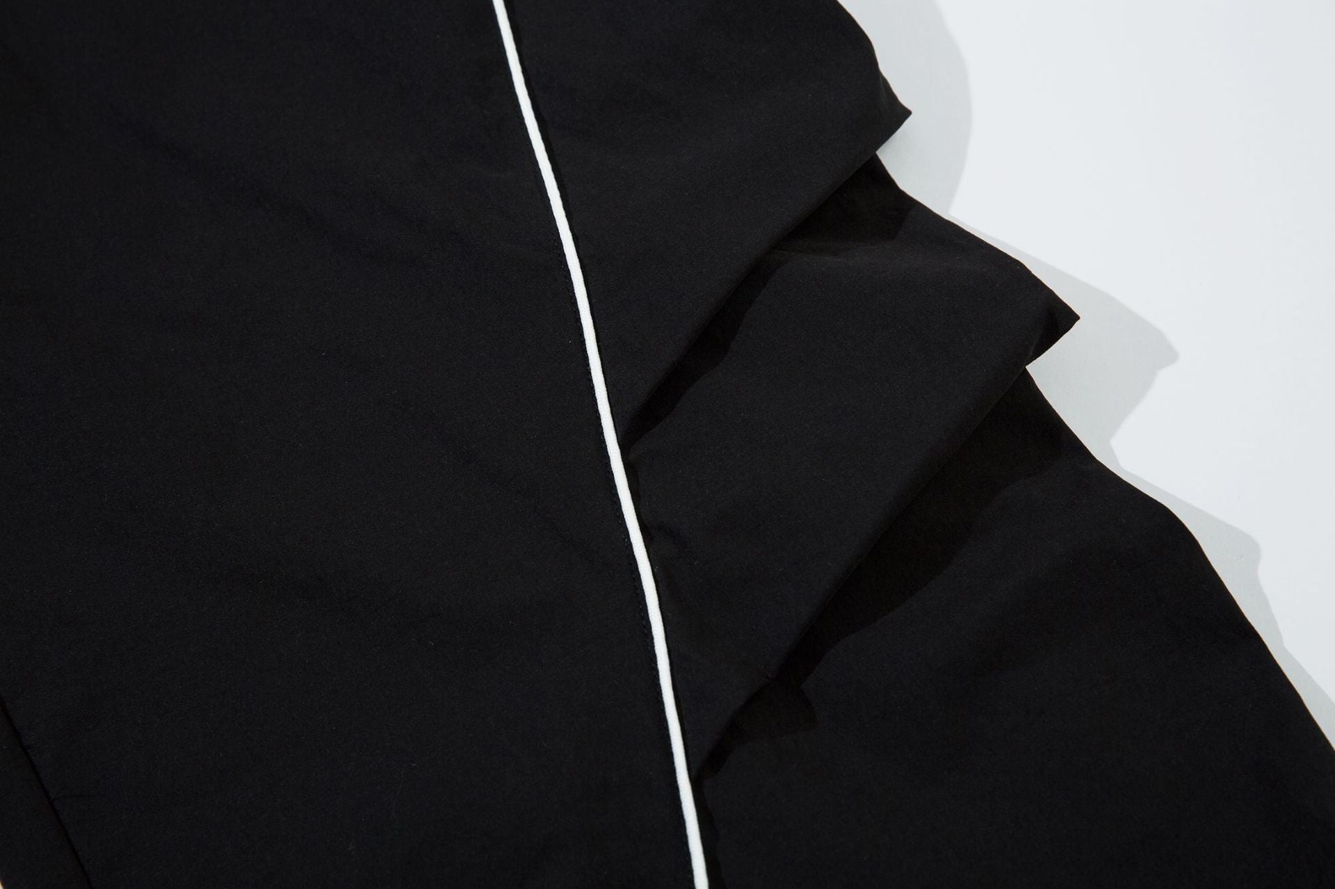 Line Design Wide Leg Curved Pants
