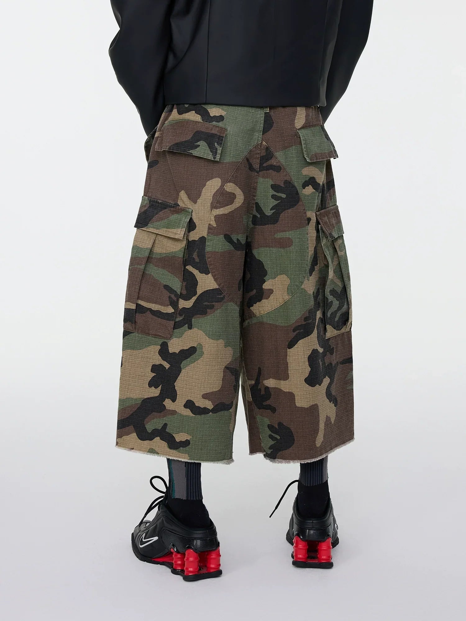 Camouflage Multi-Pocket Cargo Short