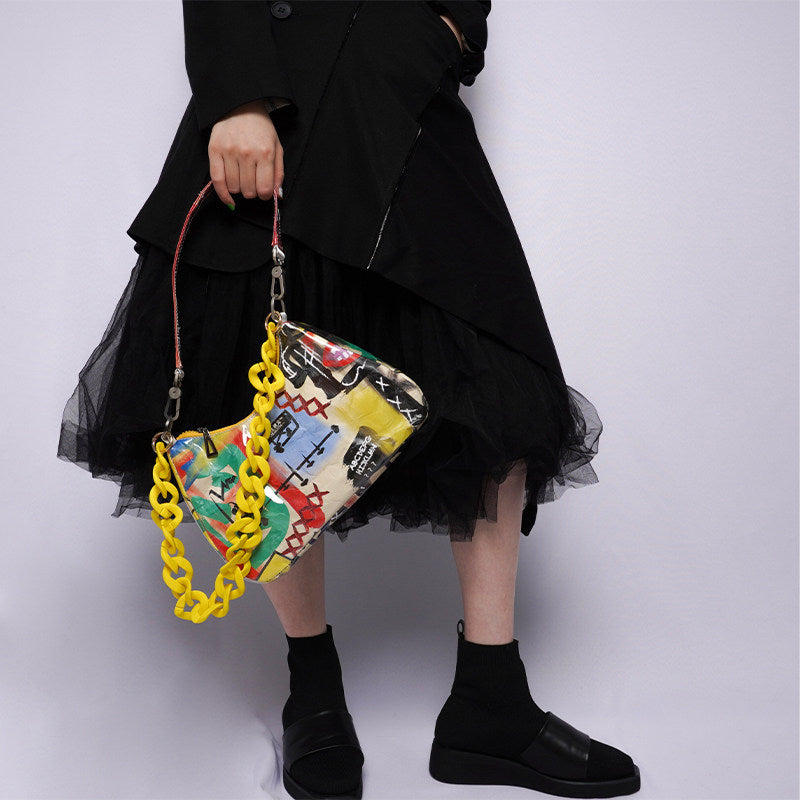 Graphic Design Chain Shoulder Bag