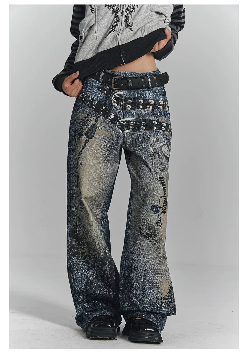 Chain Design Wide Leg Straight Denim Jeans