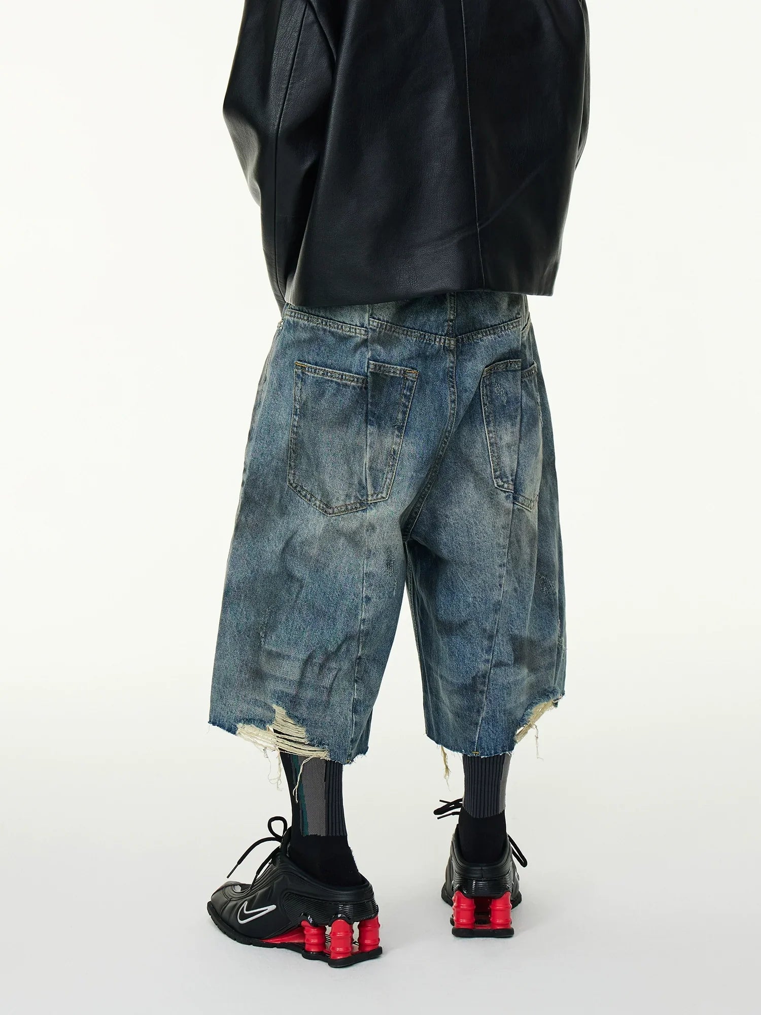 Wash Crinkle Cut Hem Denim Half Jeans