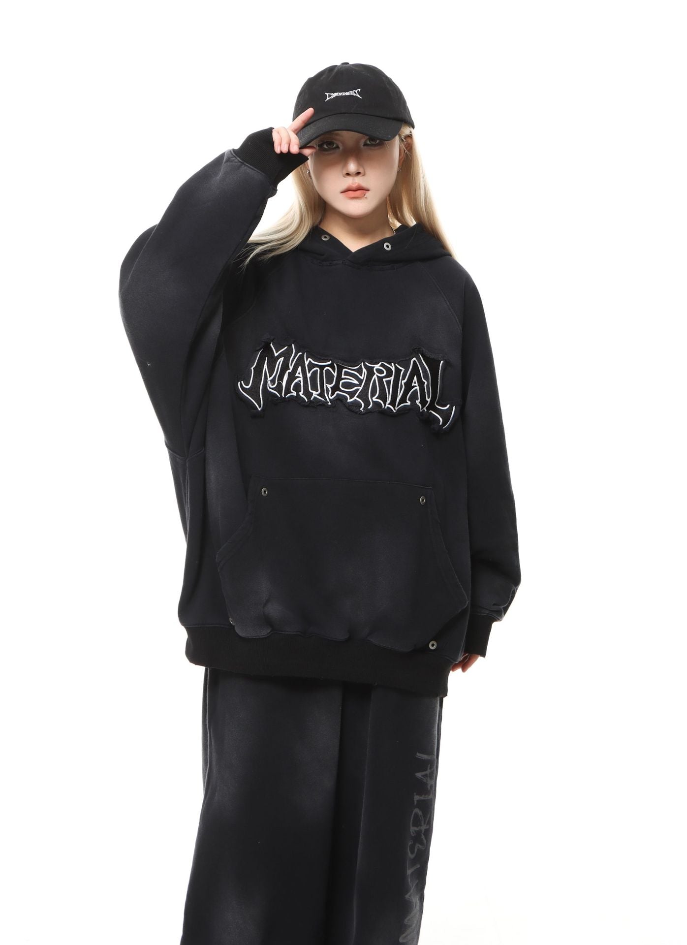Sudadera con capucha bordada y estampado "Material"
