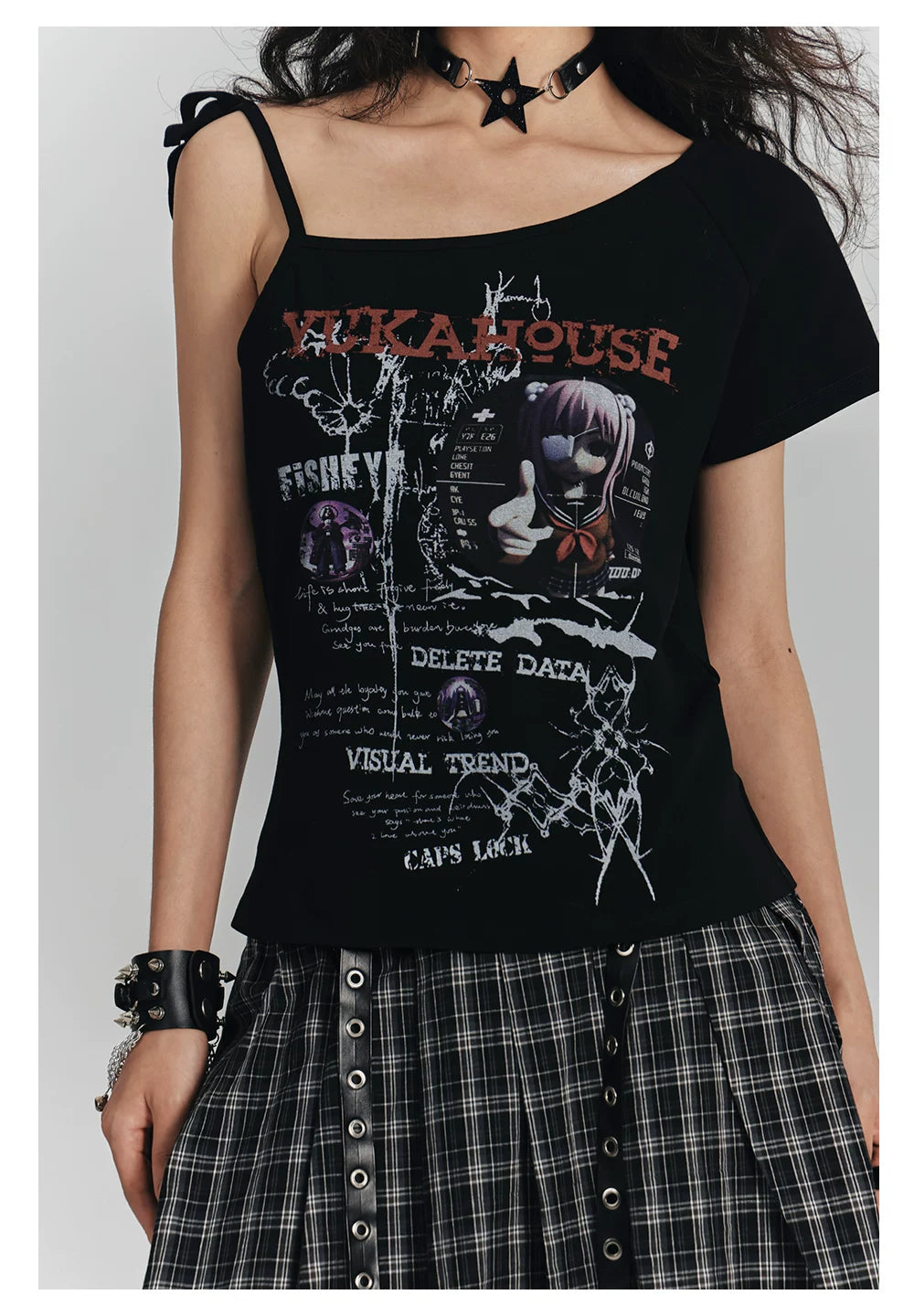 Off-Shoulder Graphic Print Slim Short Sleeve T-Shirt
