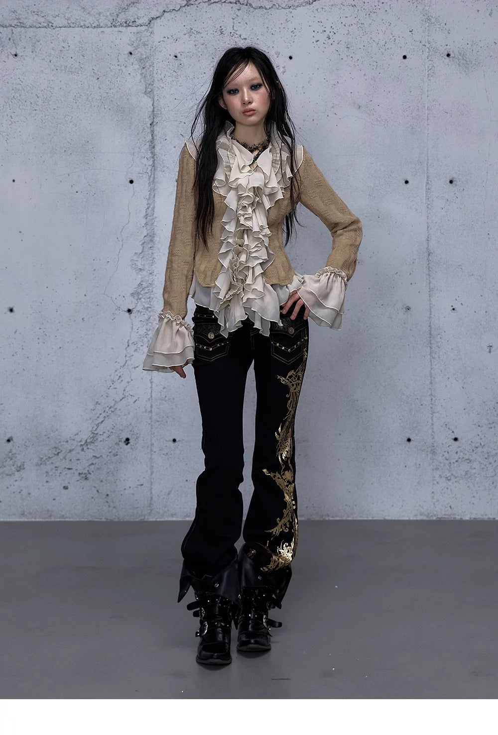 Embroidery Low Rise Straight Denim Jeans
