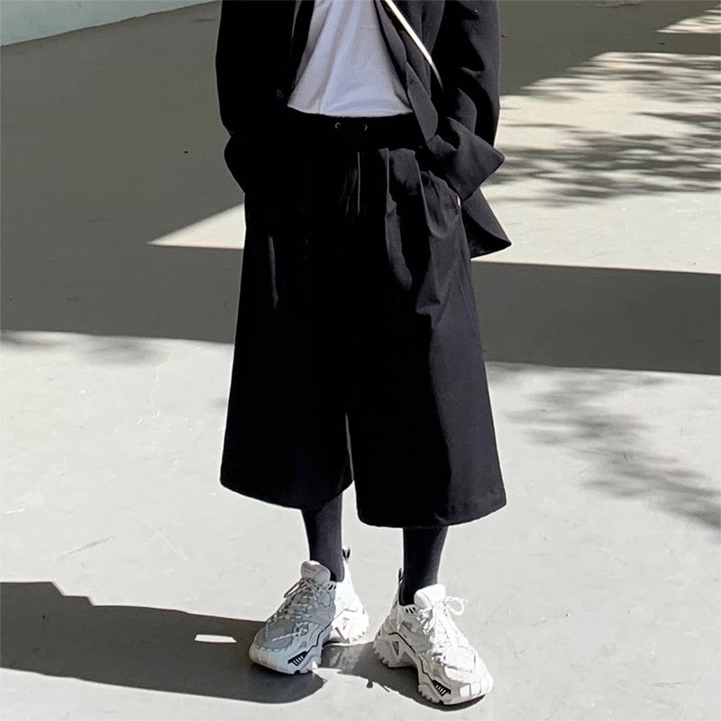 Wide-Leg Pleats Cropped Pants
