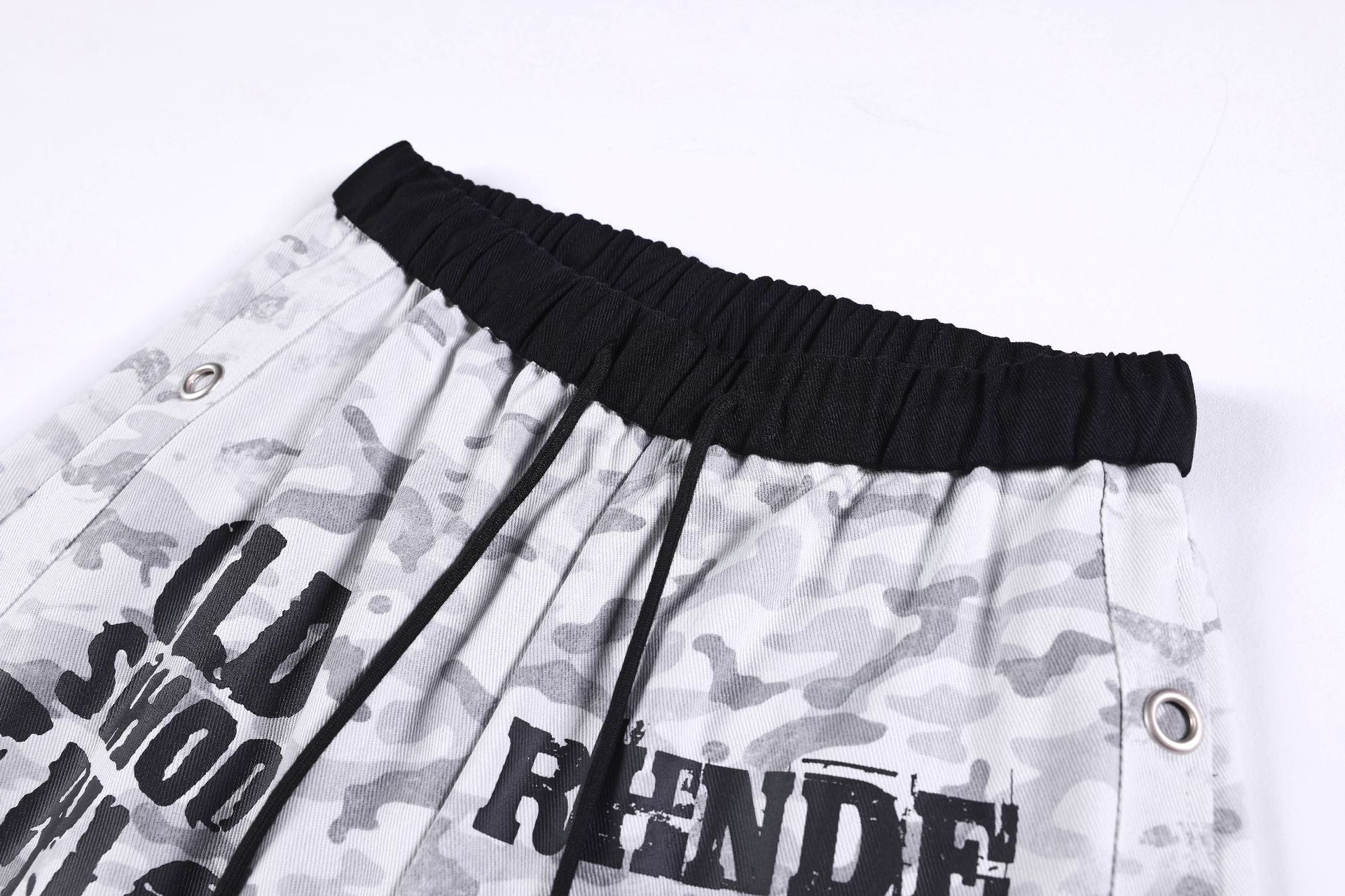 Camouflage Letter Print Cargo Pants