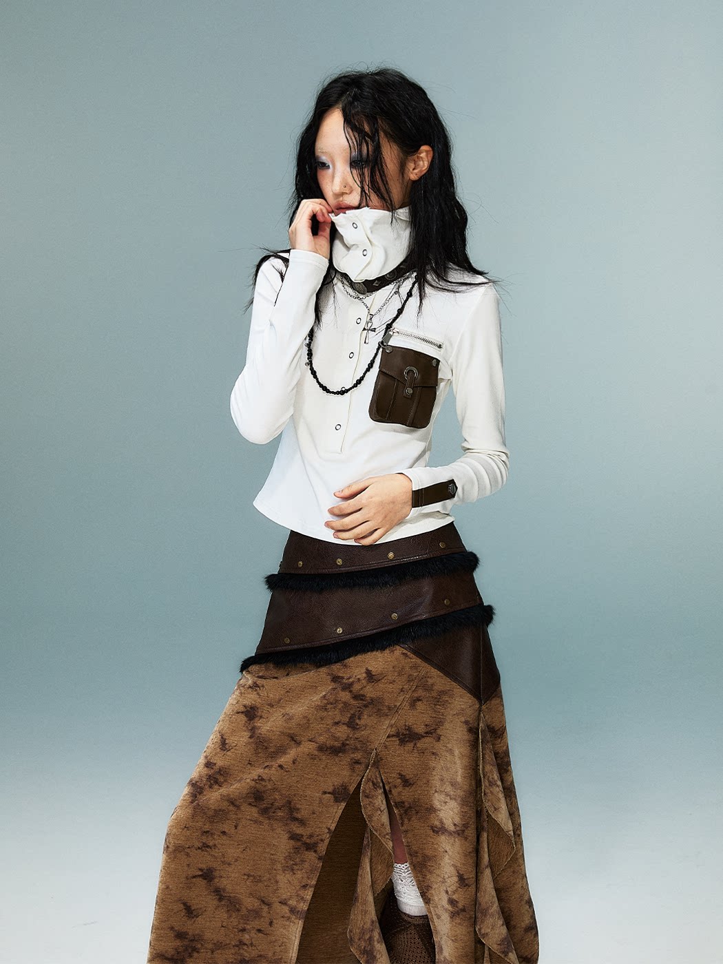 High-Neck Convertible Slim Knit Long Sleeve Shirt