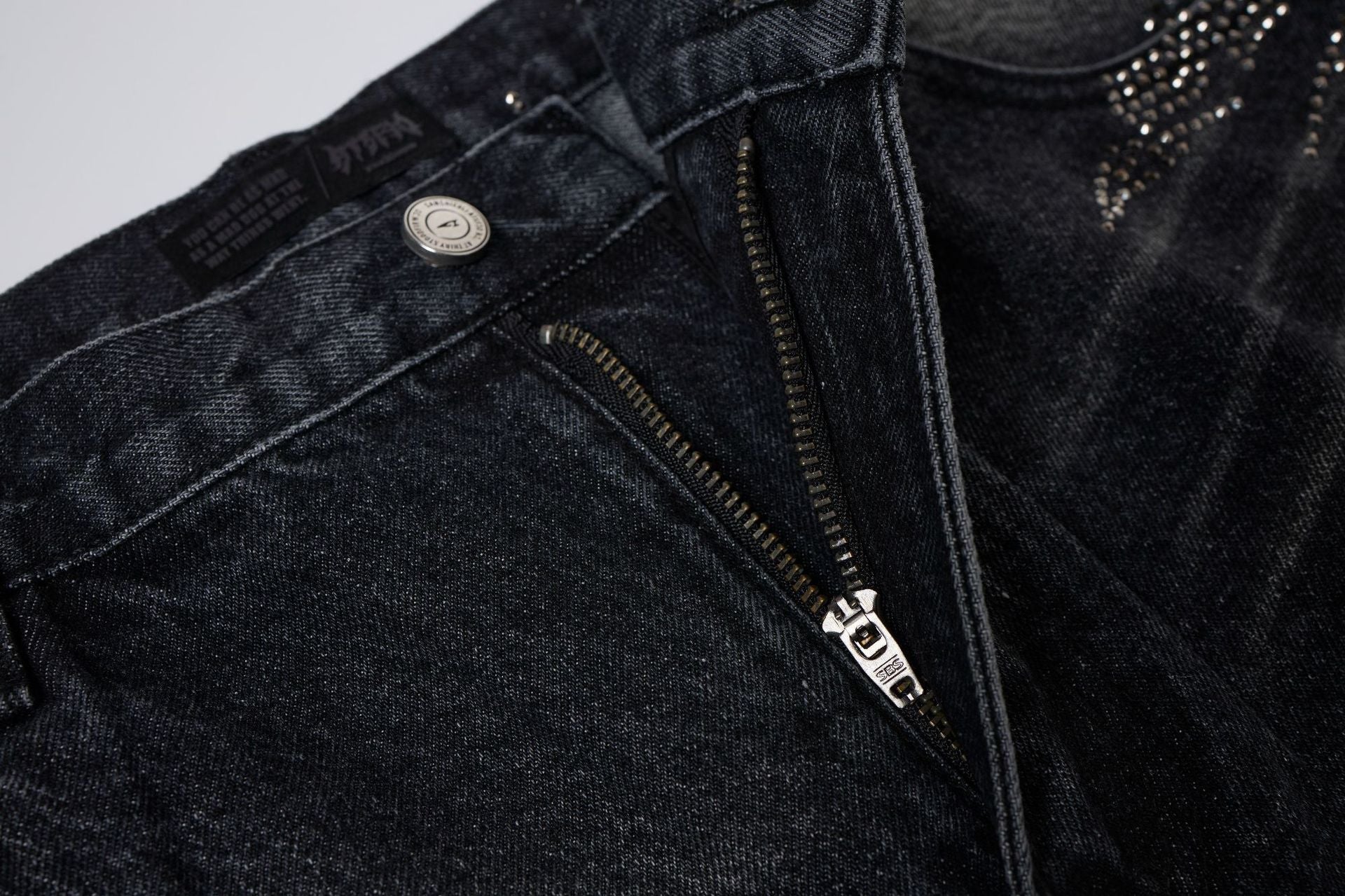Rhinestone Camouflage Wash Denim Jort