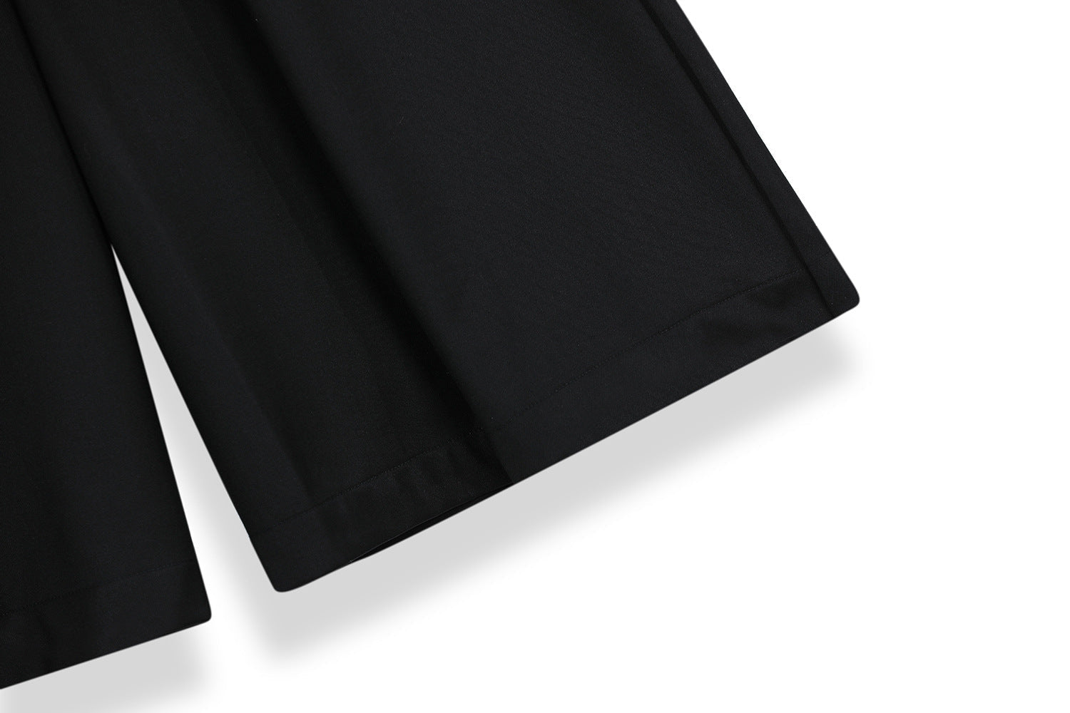 Wide Leg Pleats Half Trousers