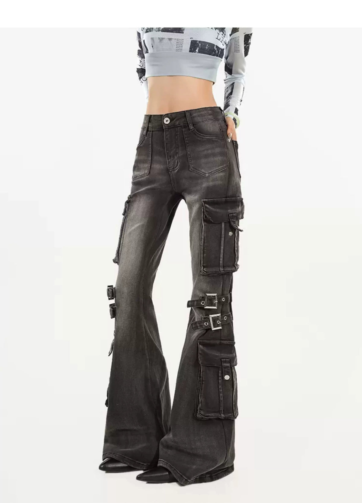 Utility Heavy Craft Slimming Flare Cargo Denim Jeans