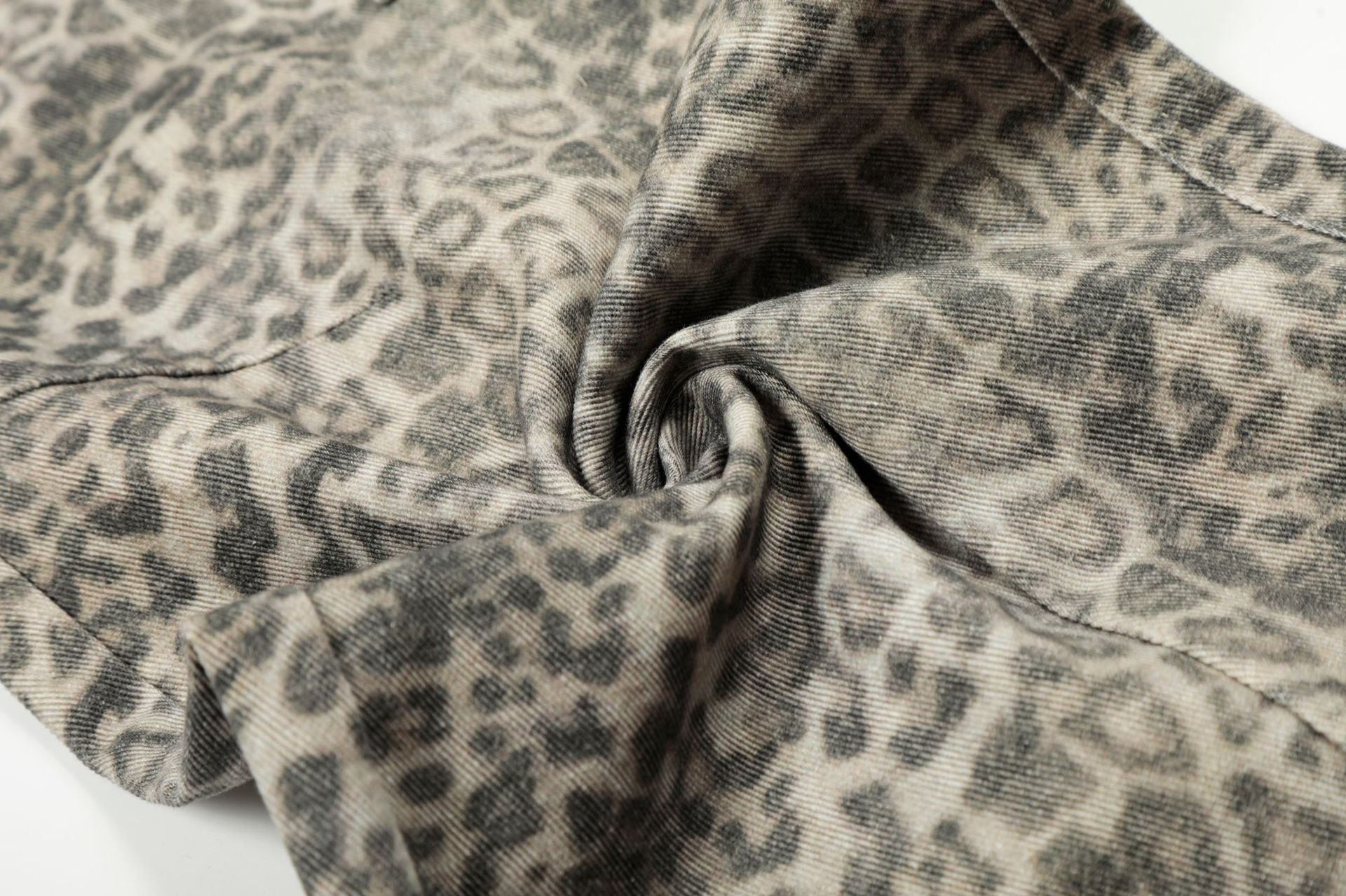 Leopard Multi-Pocket Wide Leg Cargo Pants