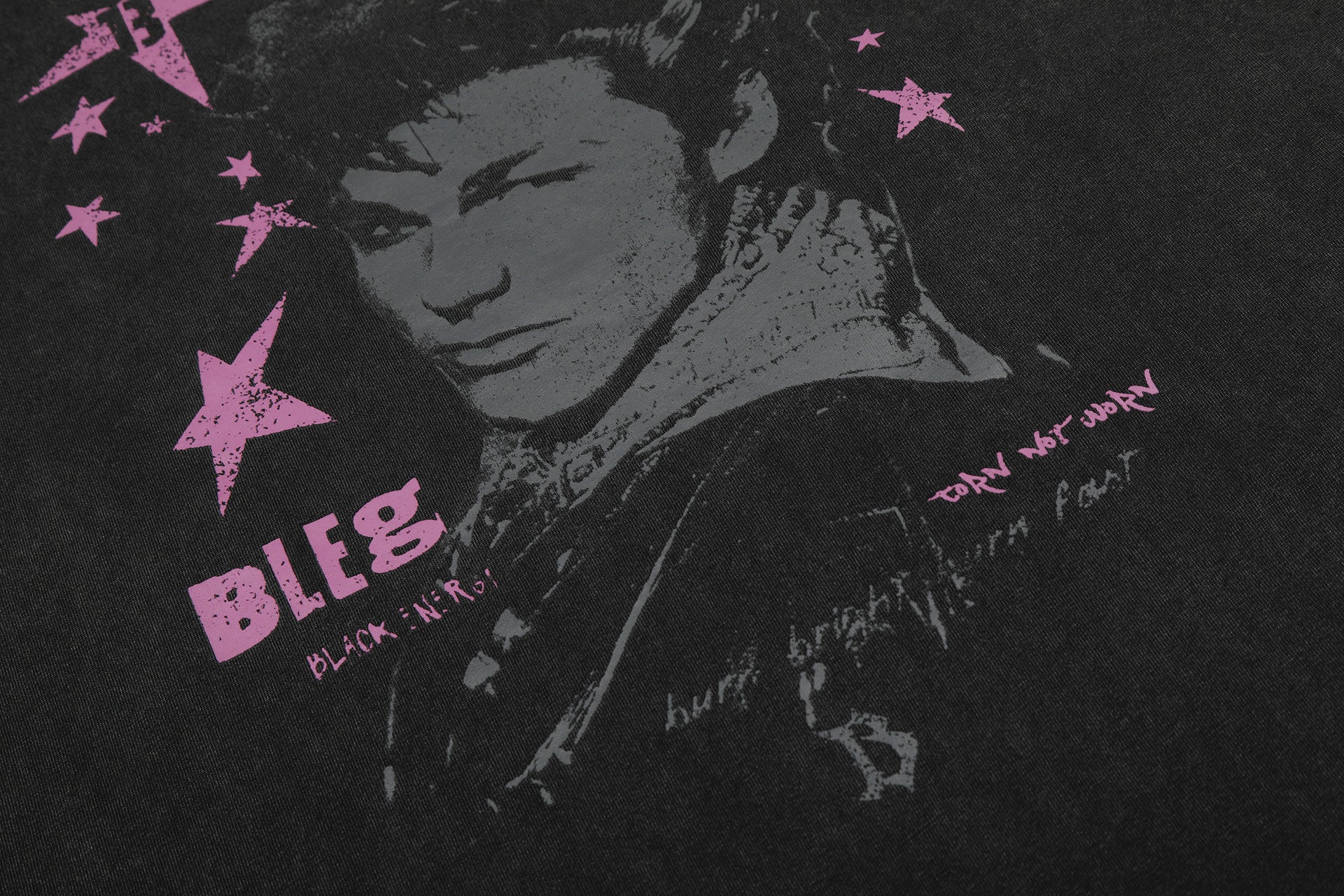 Washed Star Portrait Print Short Sleeve T-Shirt