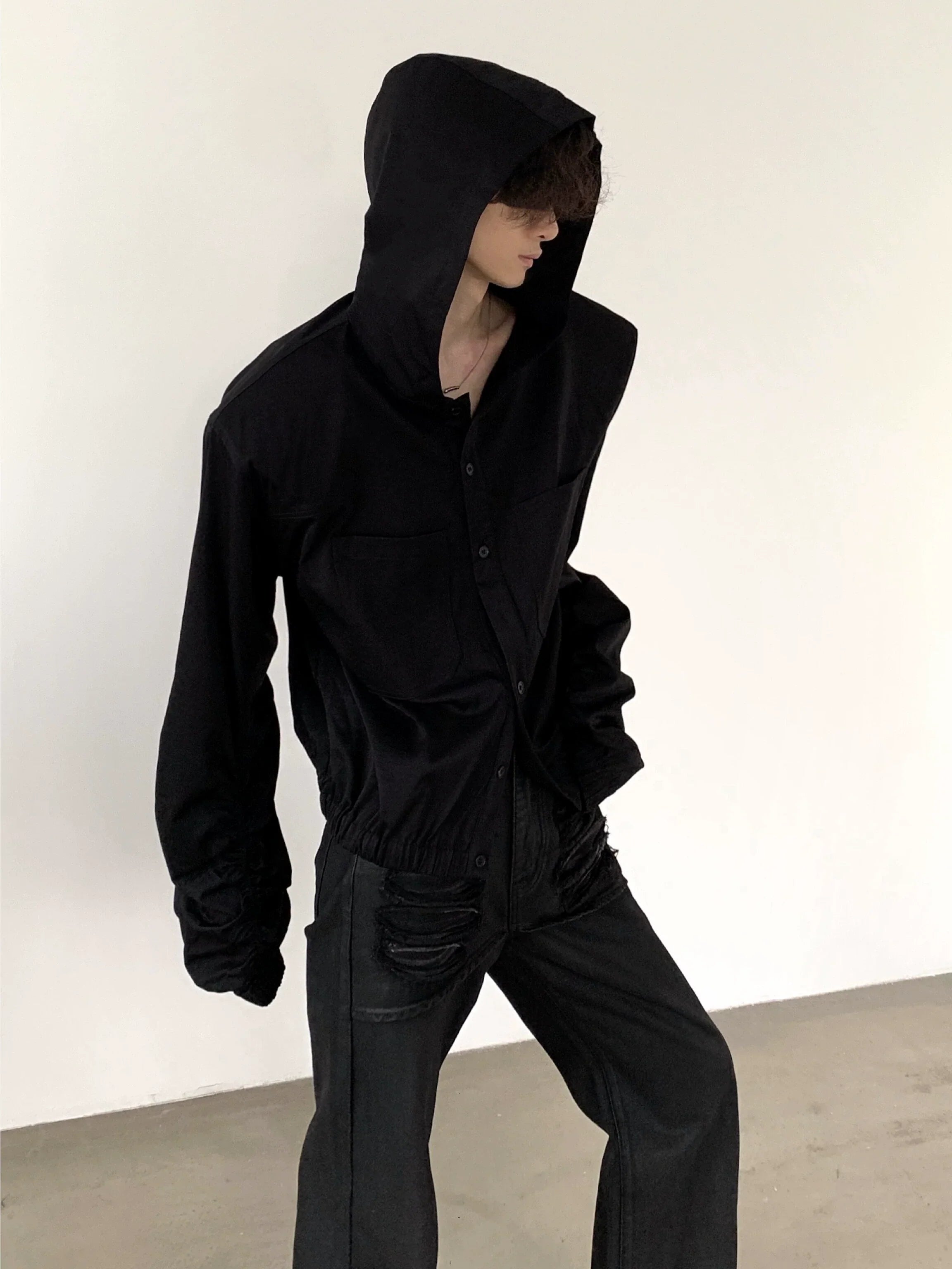Short Hooded Long Sleeve Shirt