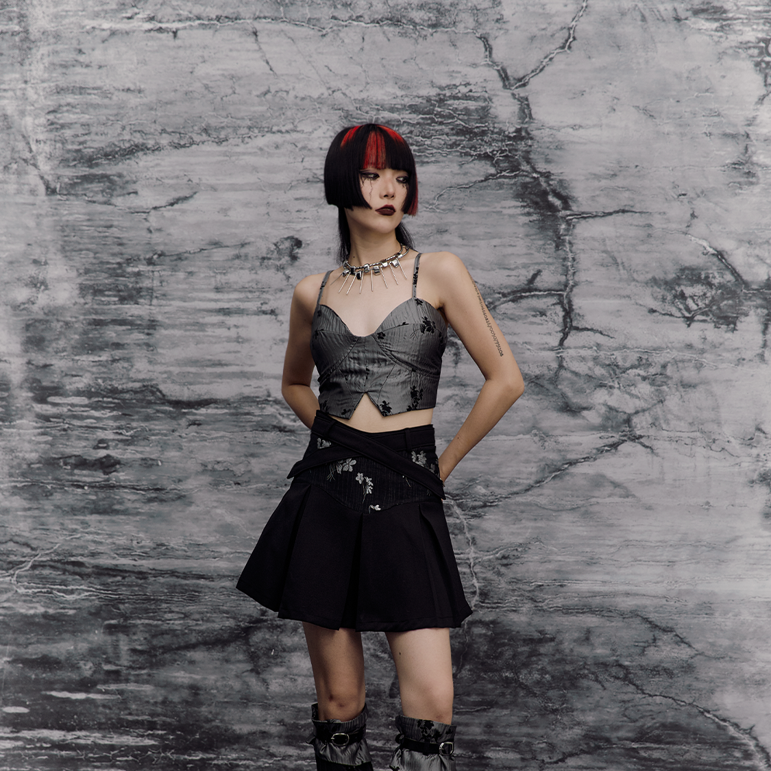 Floral Camisole Bustier & Flare Leg Warmers & Pleats Skirt & Cropped Jacket Setup