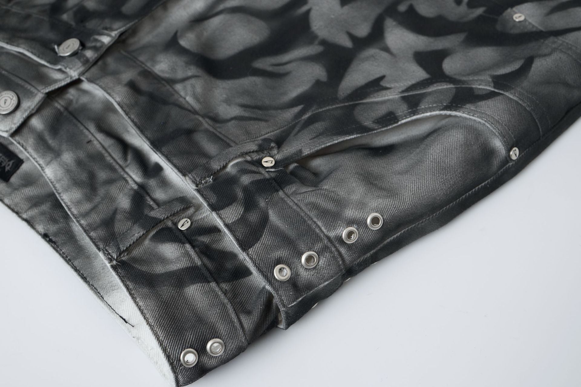 Washed Graffiti Dirty-Dye Denim Jort