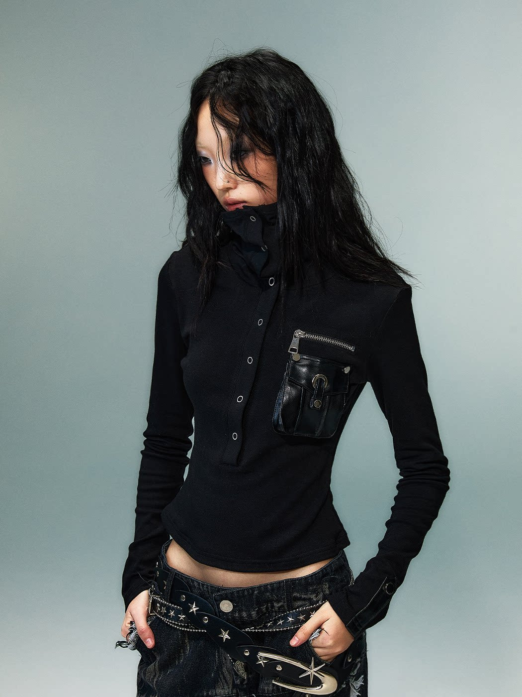 High-Neck Convertible Slim Knit Long Sleeve Shirt