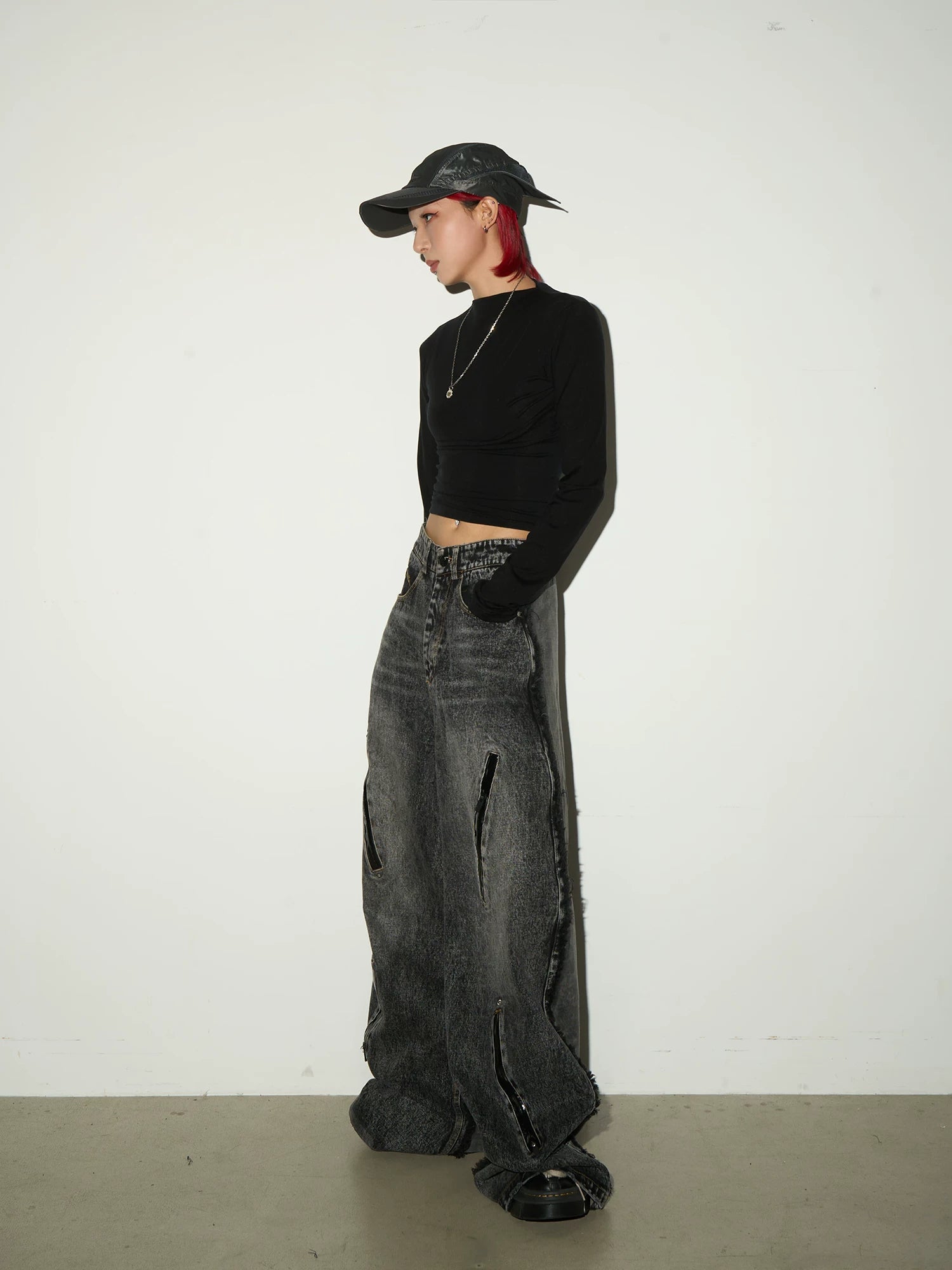 Washed Fray Zipper Detail Wide Leg Denim Jeans