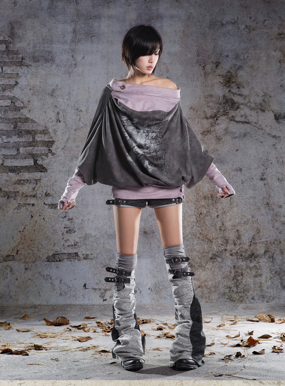 Original Fake Two-Piece Oversize Batwing Sleeve Floral Off-Shoulder Long Sleeve T-Shirts