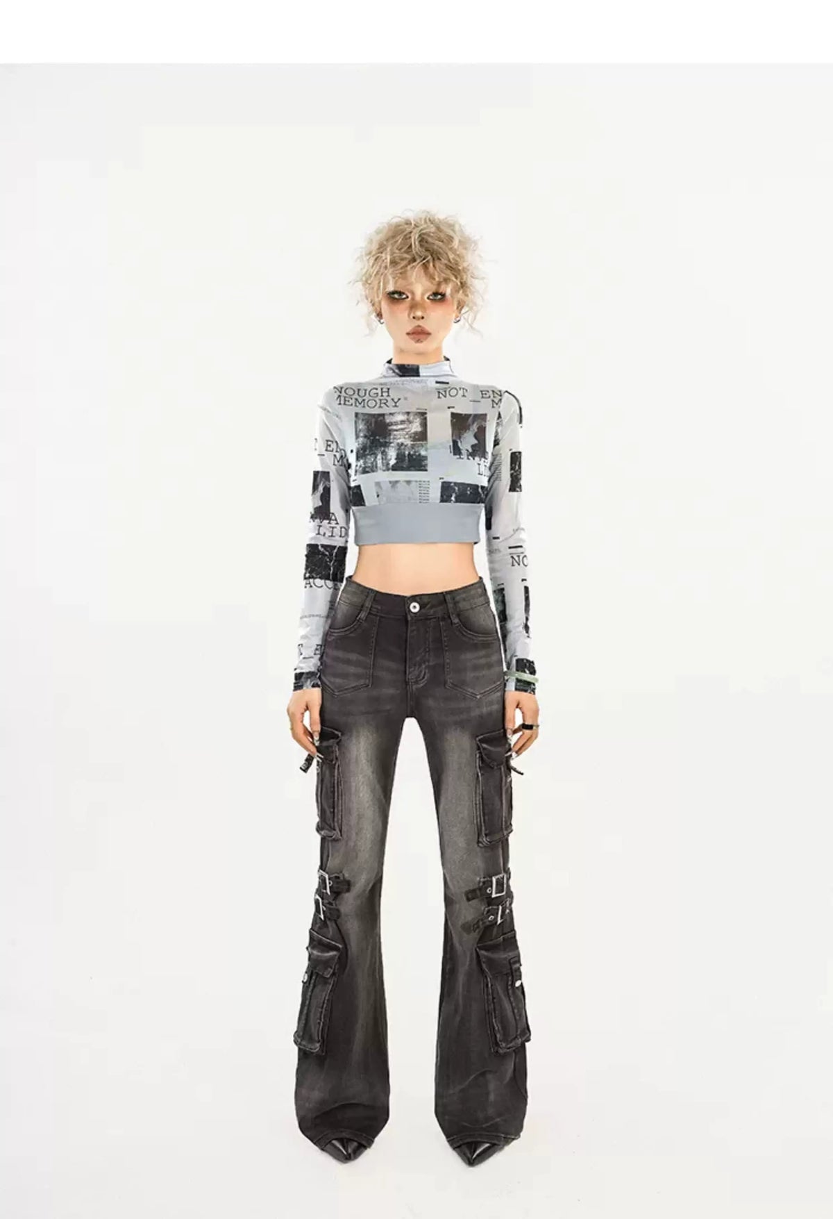 Utility Heavy Craft Slimming Flare Cargo Denim Jeans