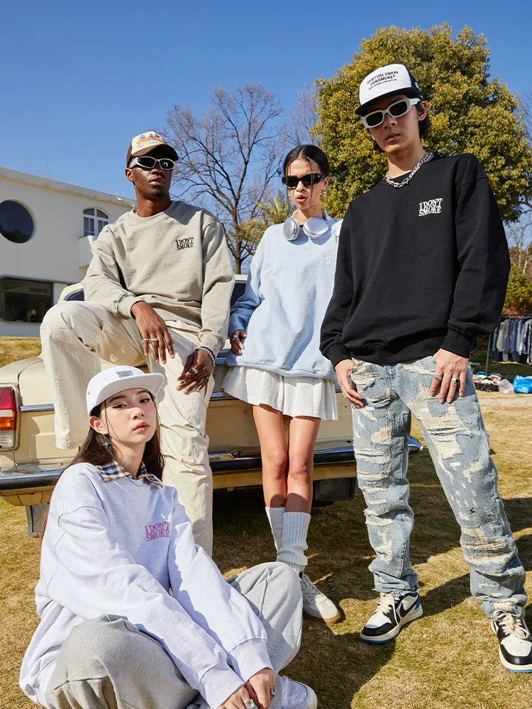 Logo Round Neck Pullover Sweatshirt