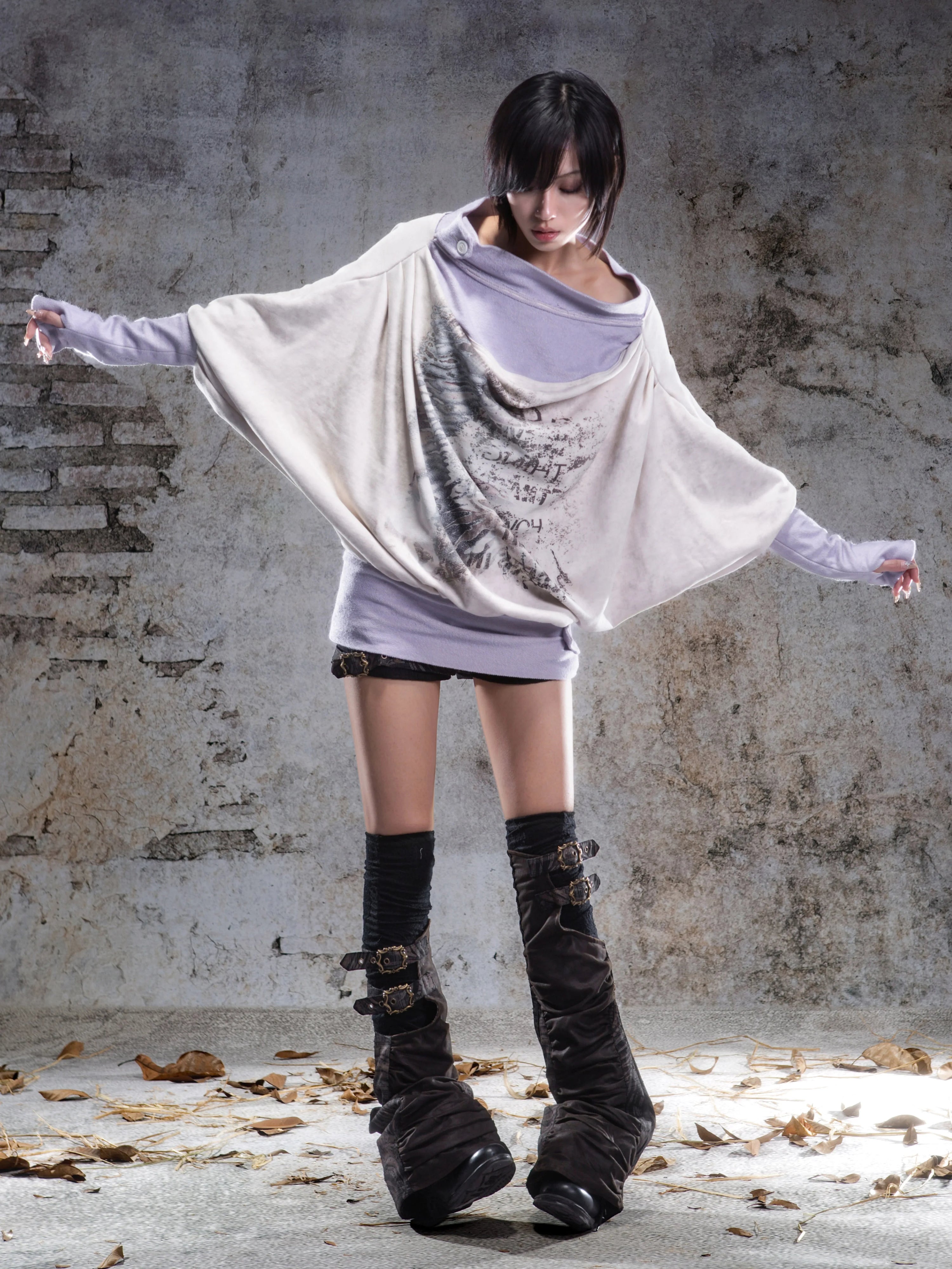 Original Fake Two-Piece Oversize Batwing Sleeve Floral Off-Shoulder Long Sleeve T-Shirts