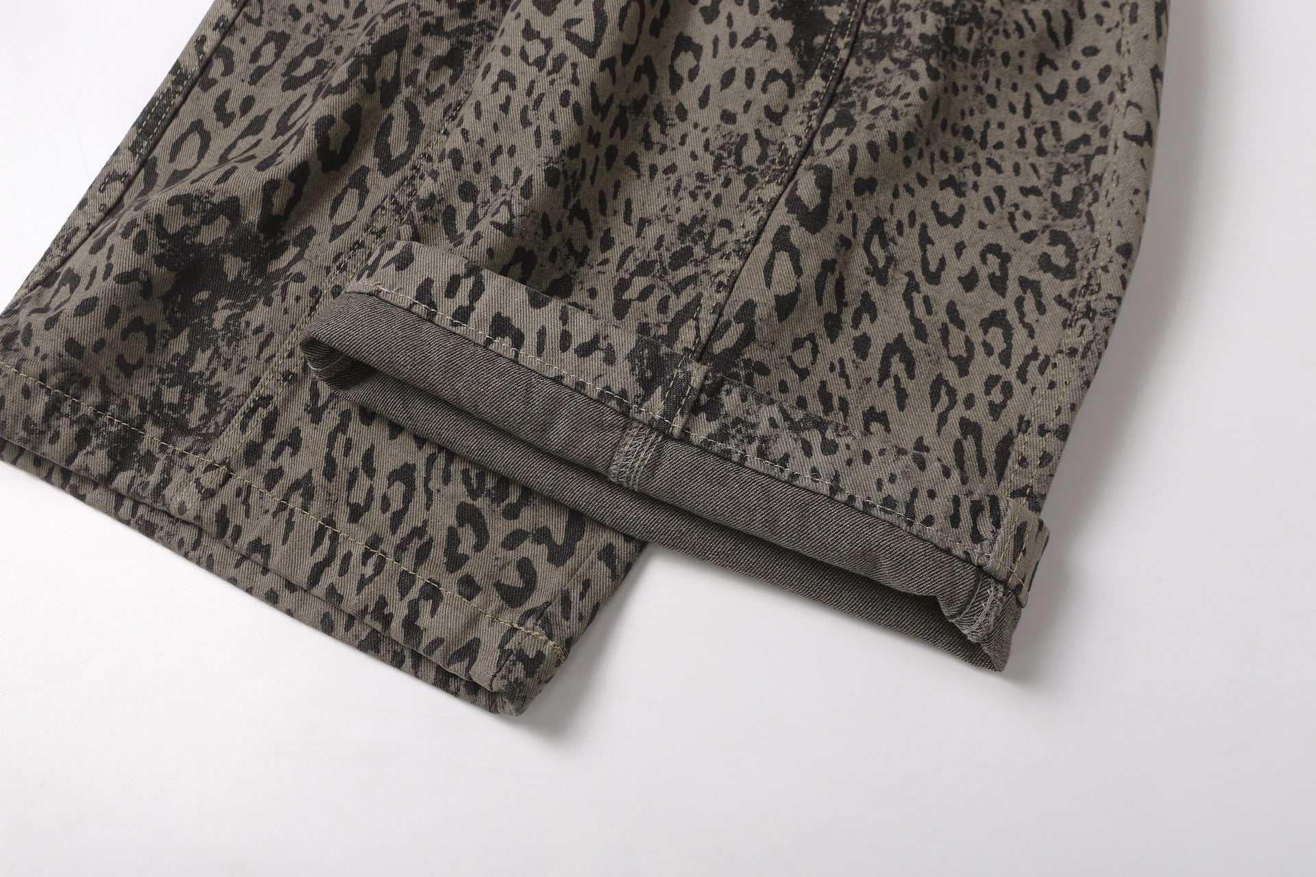 Leopard Print Curved Straight Wide Leg Denim Jeans