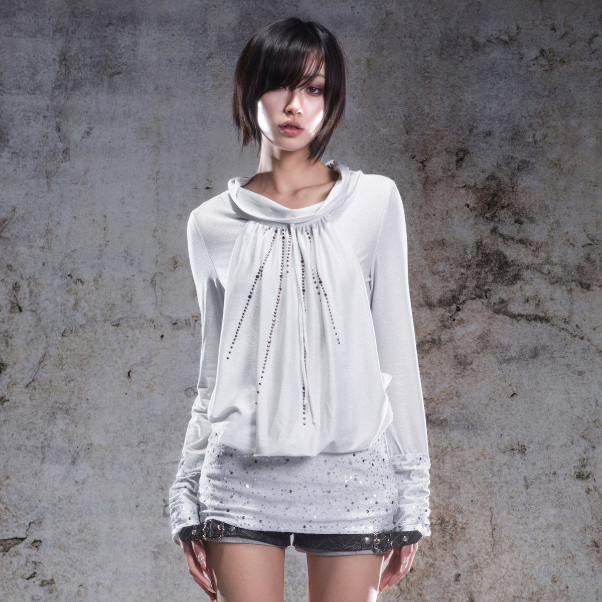 Original 2-Way Pullable Neck Gothic Style Blouse
