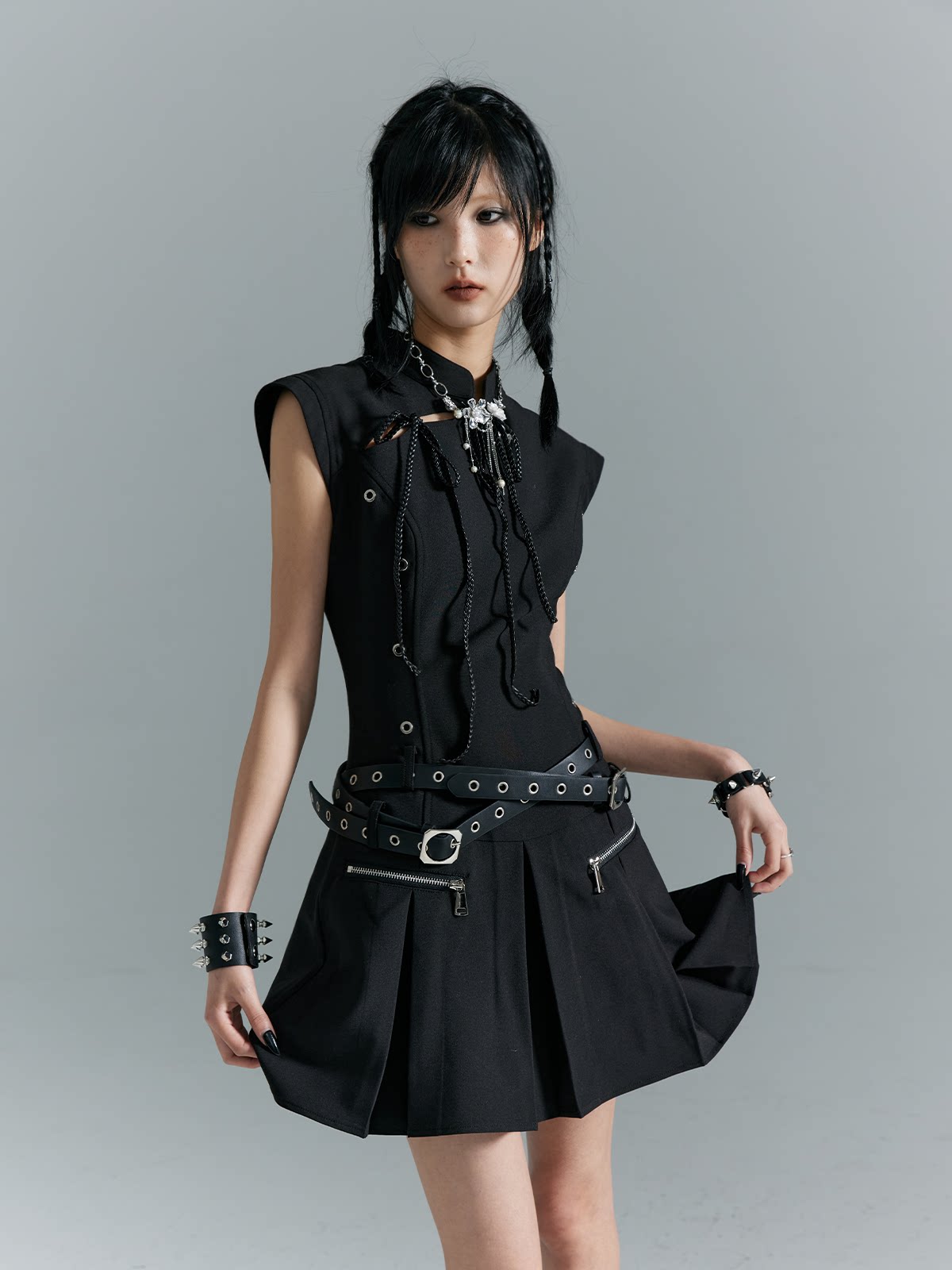 Cutout Pleats Qipao Sleeveless Dress With Belt