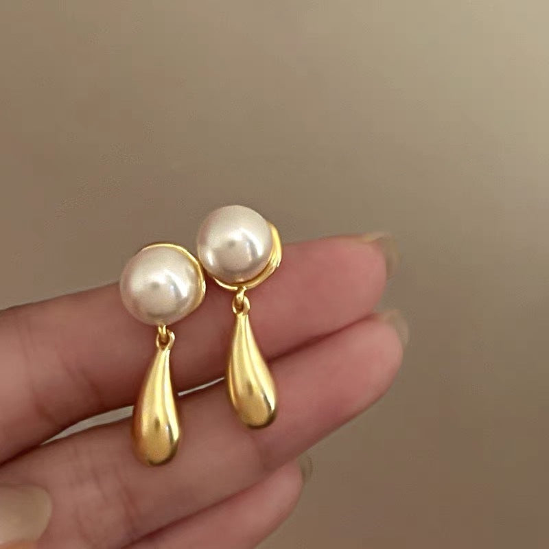 French Vintage Pearl Metal  Earrings
