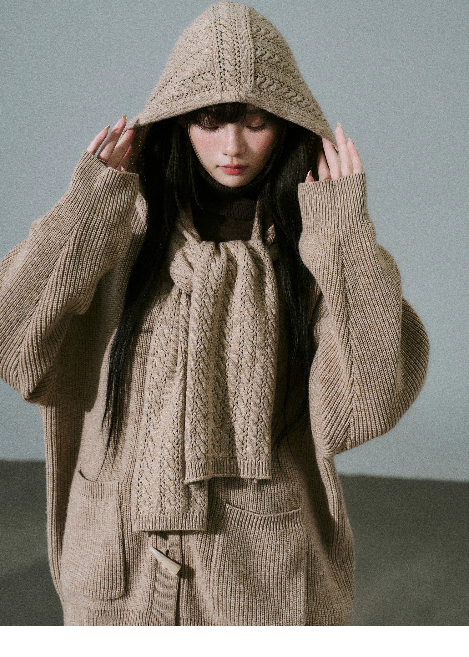 Hooded Horn Button Fleece Lining Knit Cardigan