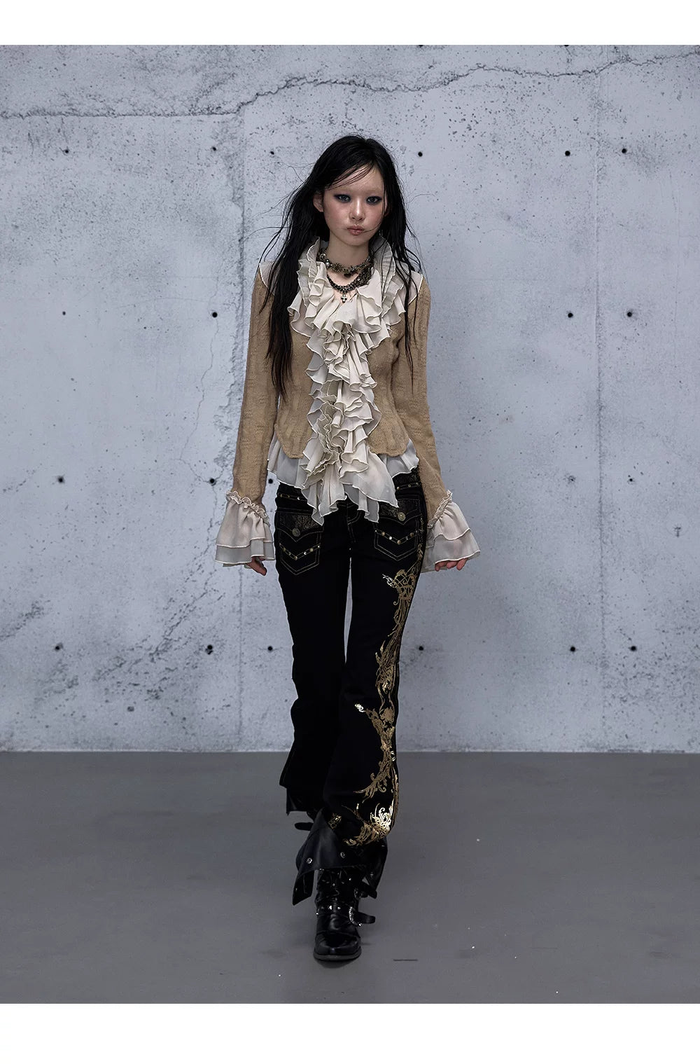 Embroidery Low Rise Straight Denim Jeans