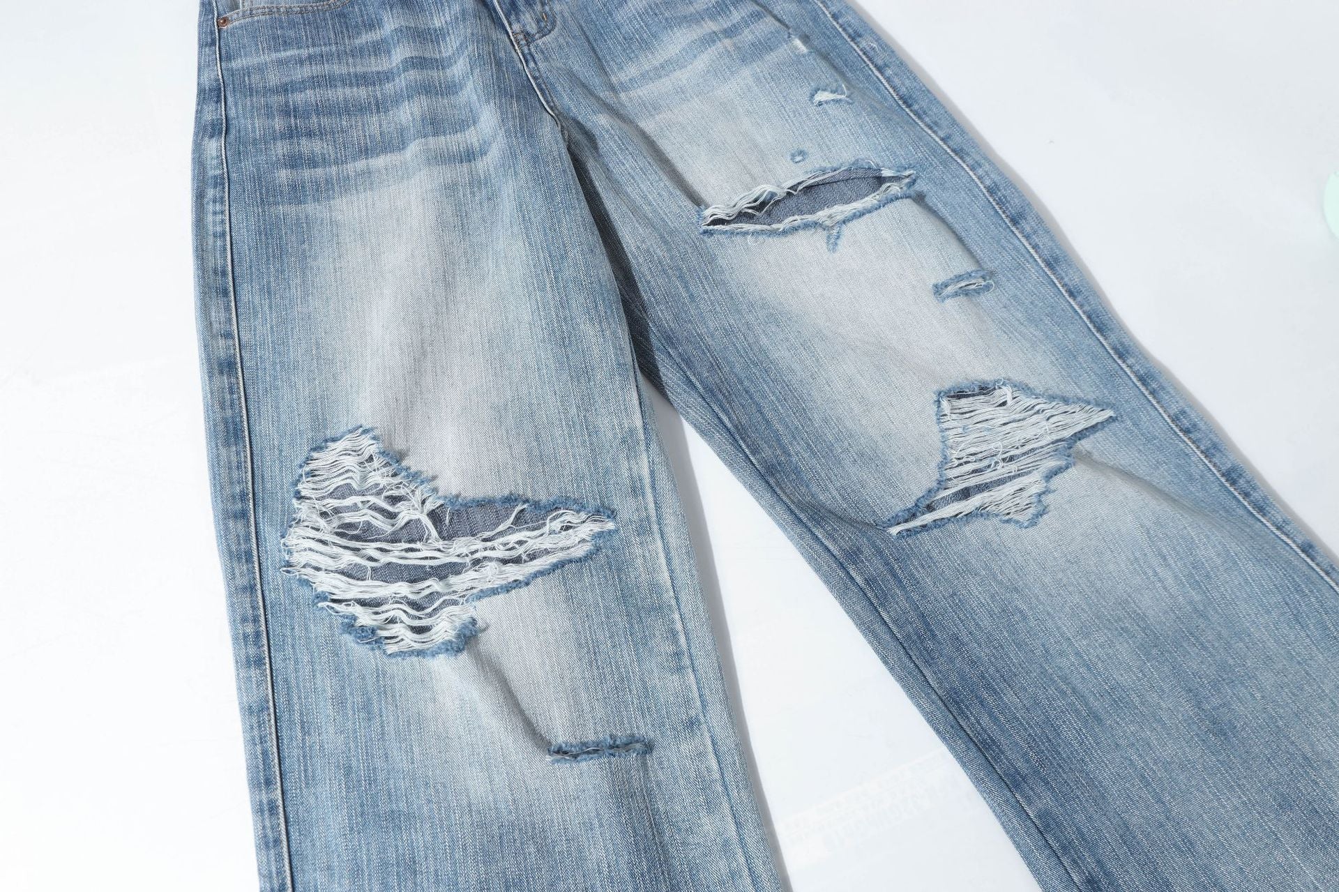 Damage Whisker Washed Wide Leg Denim Jeans