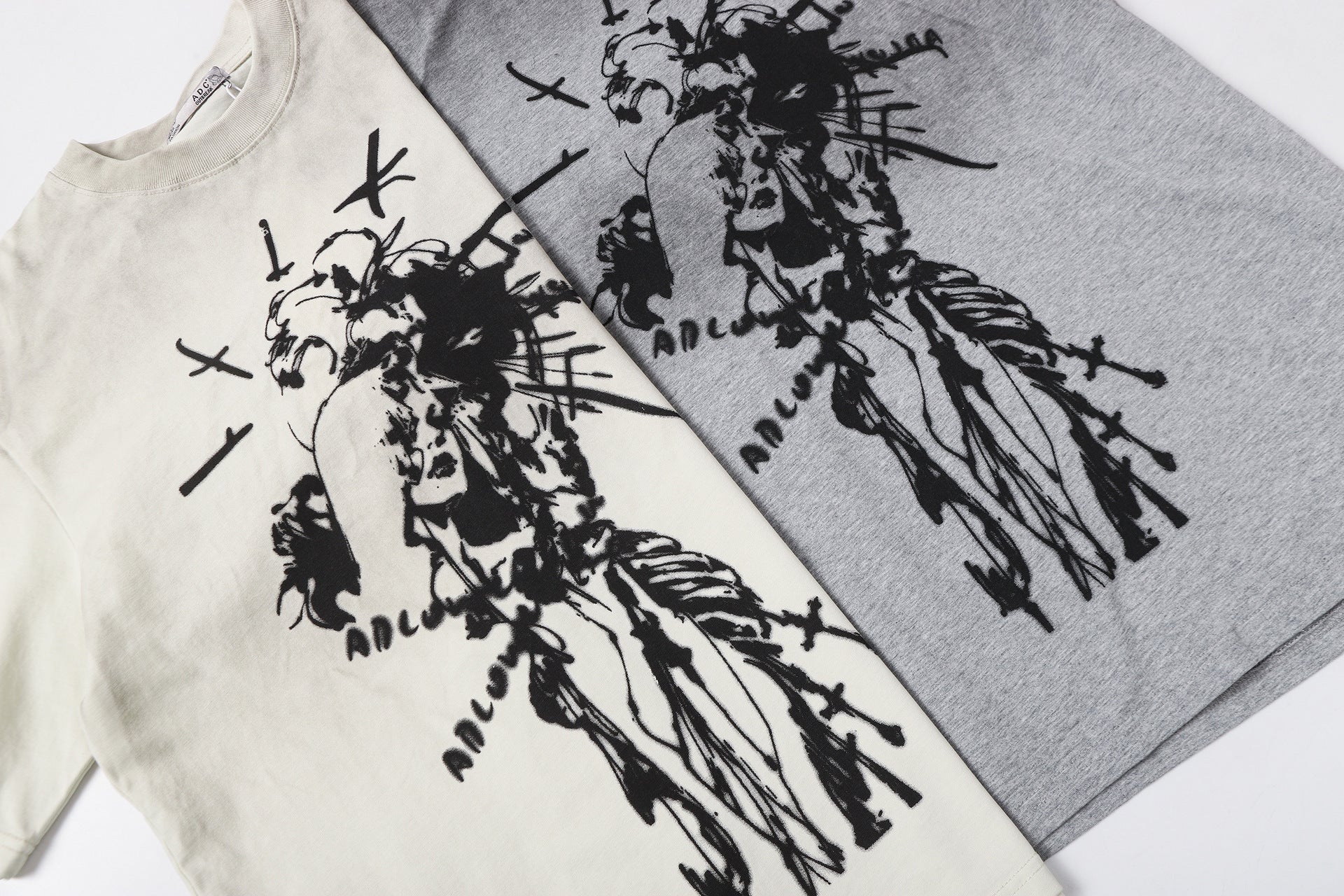 Washed Graphic Art Print Short Sleeve T-Shirt