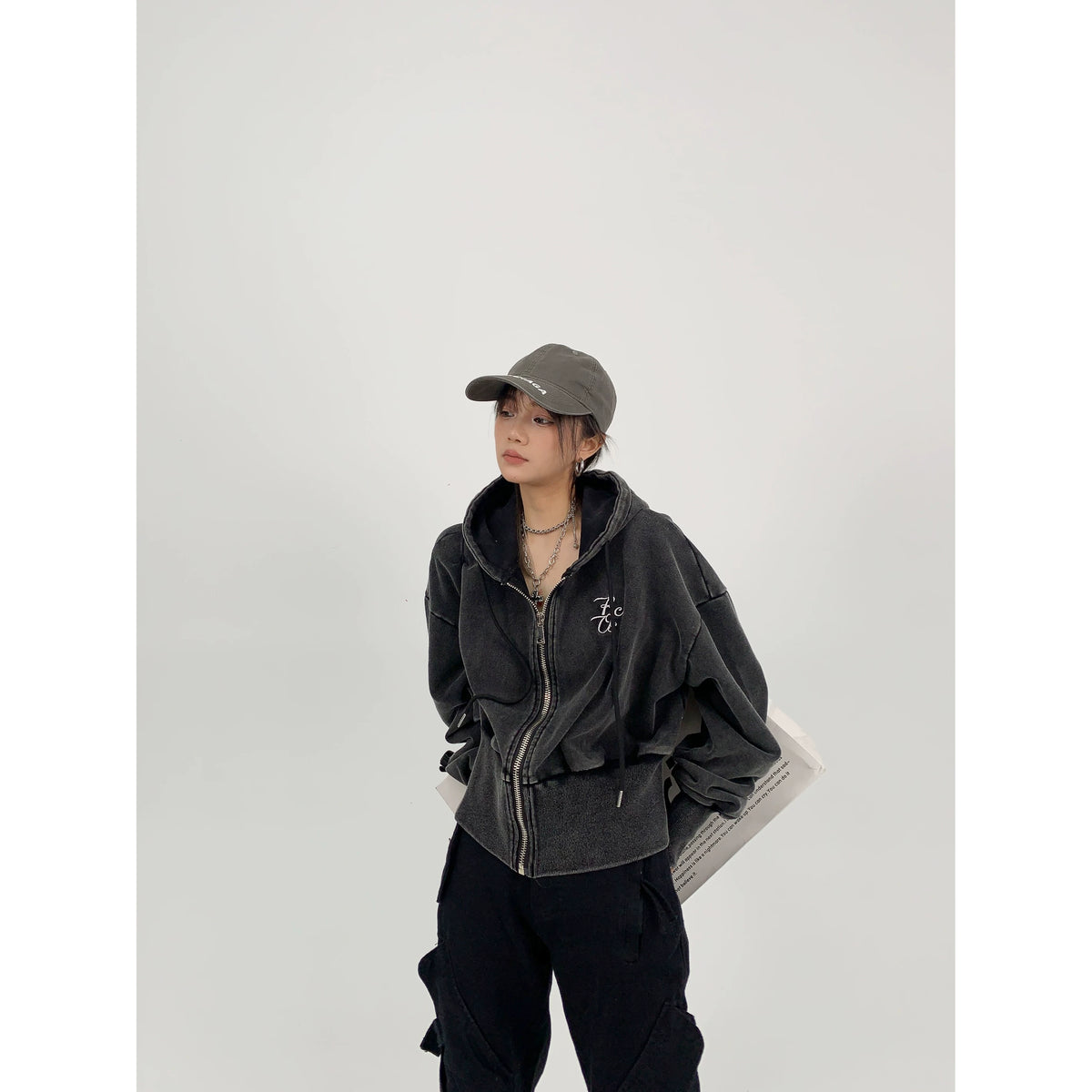 Logo Embroidery Zipper Short Hoodie