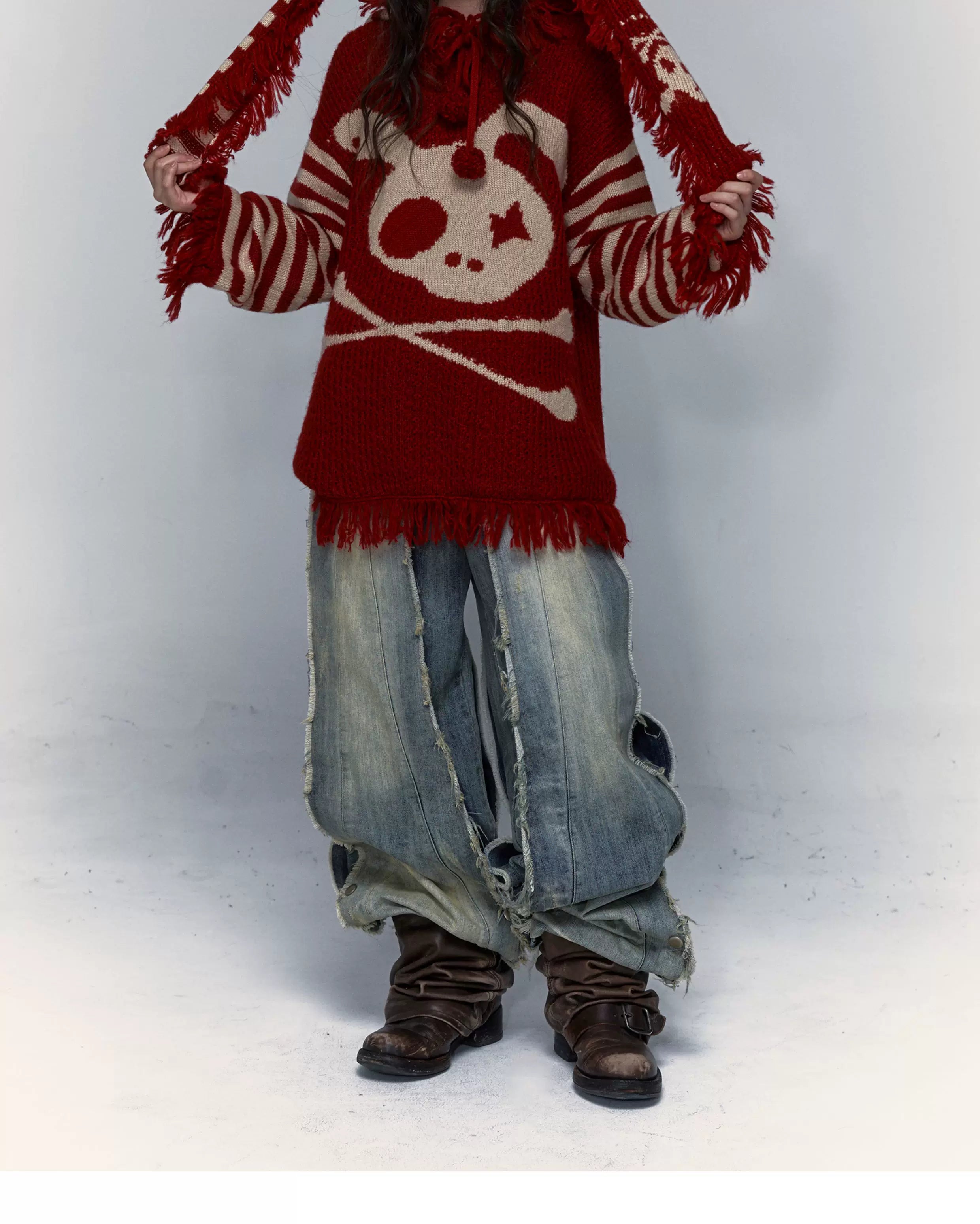 Skull Print Stripe Oversize Knit Hoodie