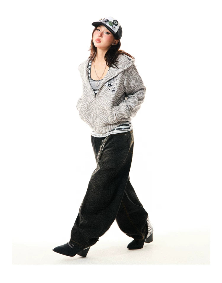 Zebra Print Graphic Zip-Up Hoodie