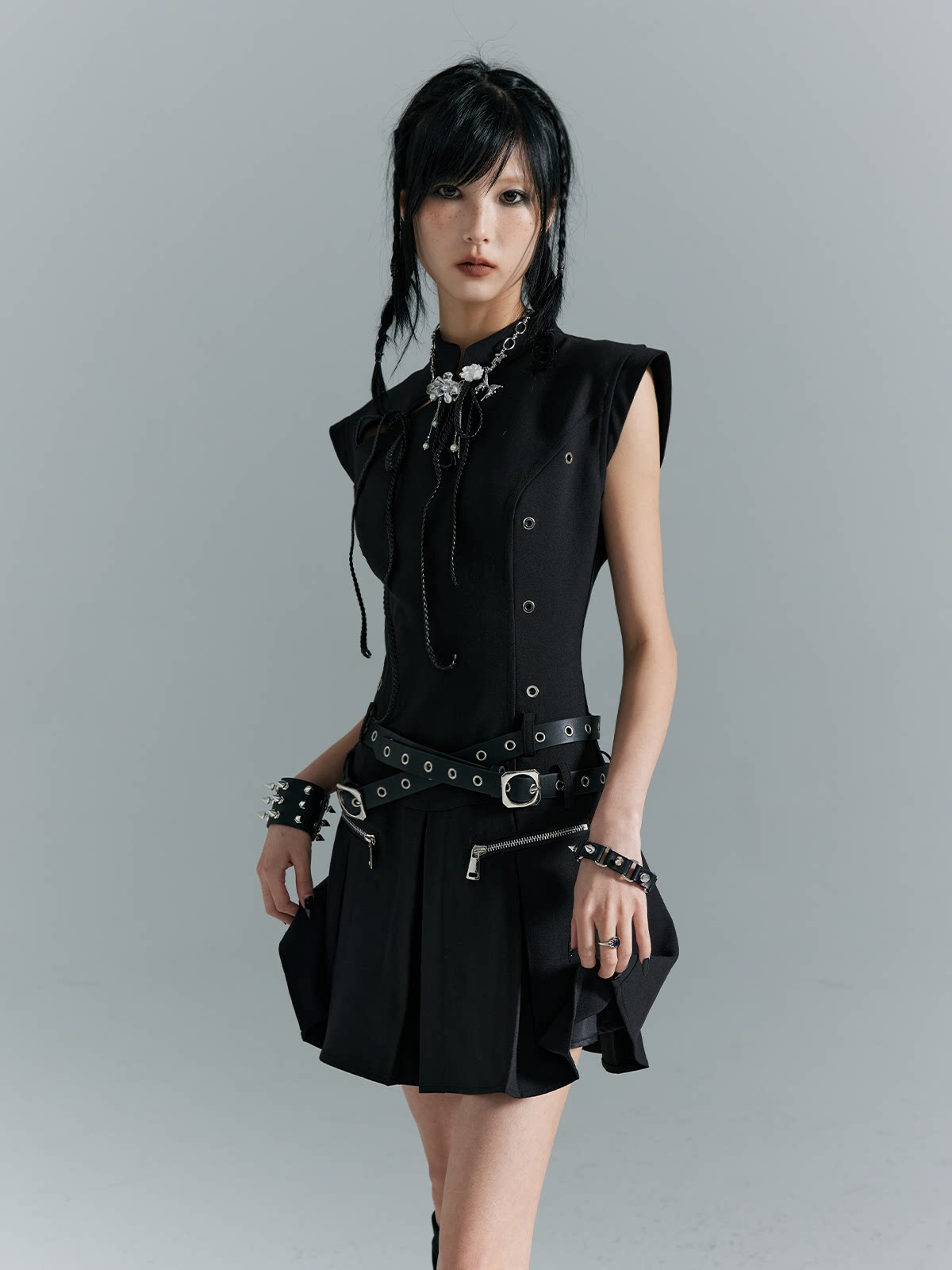 Cutout Pleats Qipao Sleeveless Dress With Belt