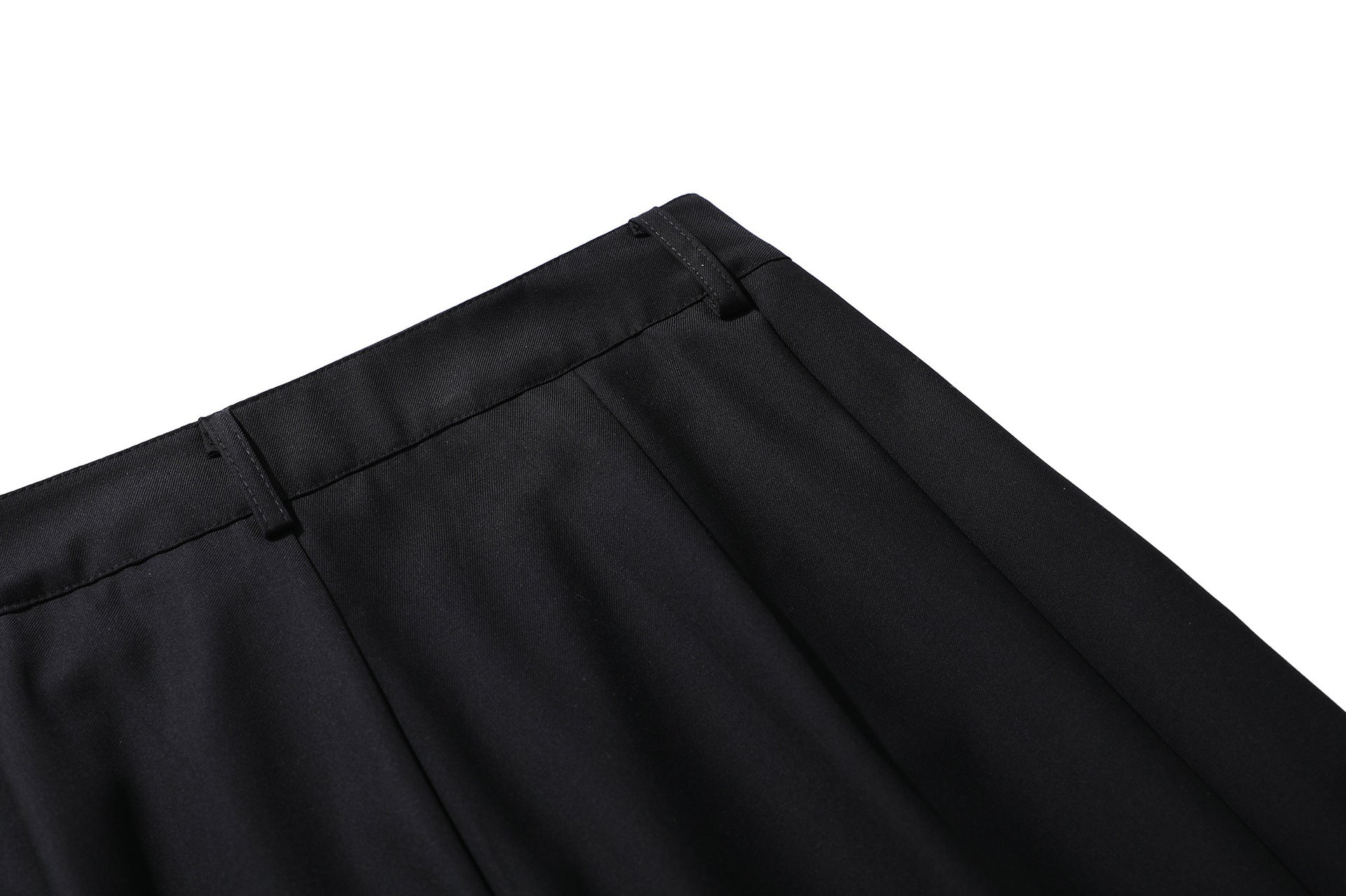 Pleats Cropped Pants