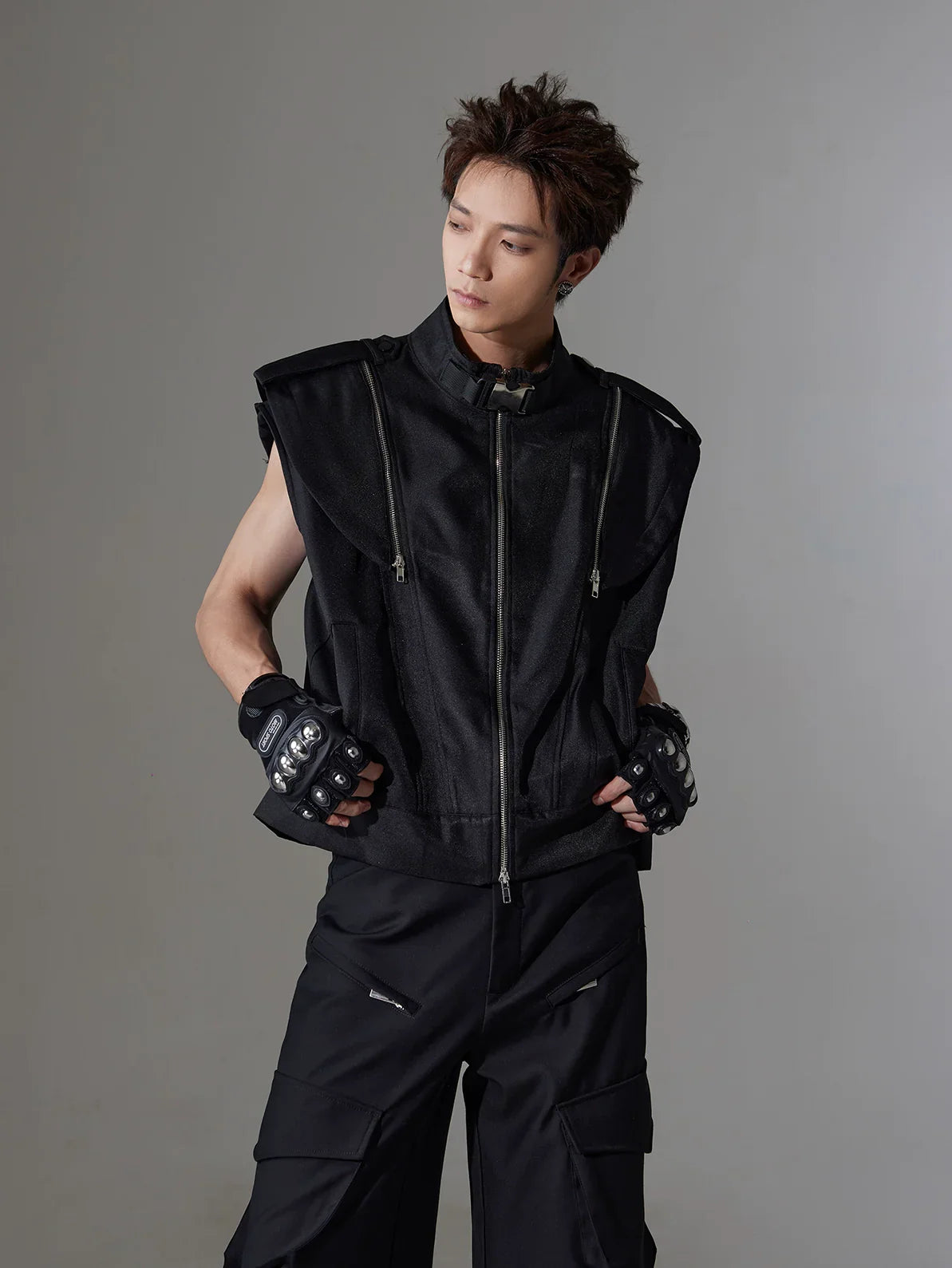 Heavyweight Shoulder-Pad Sleeveless Shirt
