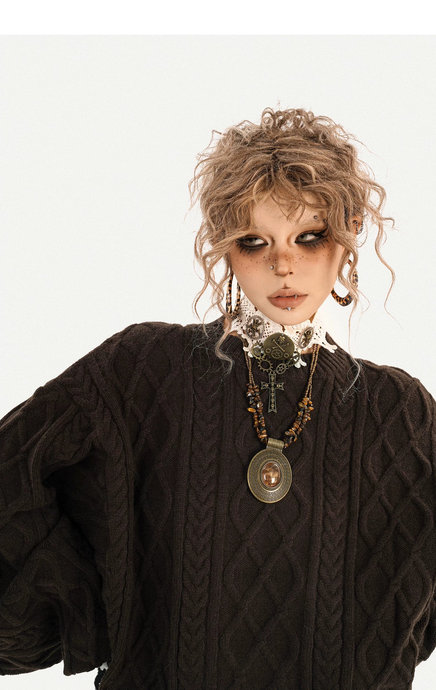 Oversize Knit Sweater & Low Waist Knit Short Pants & Shawl & Leg Warmers Setup