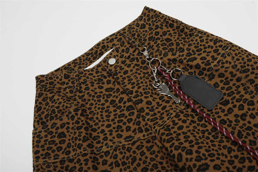 Vaqueros Scimitar con estampado de leopardo vintage