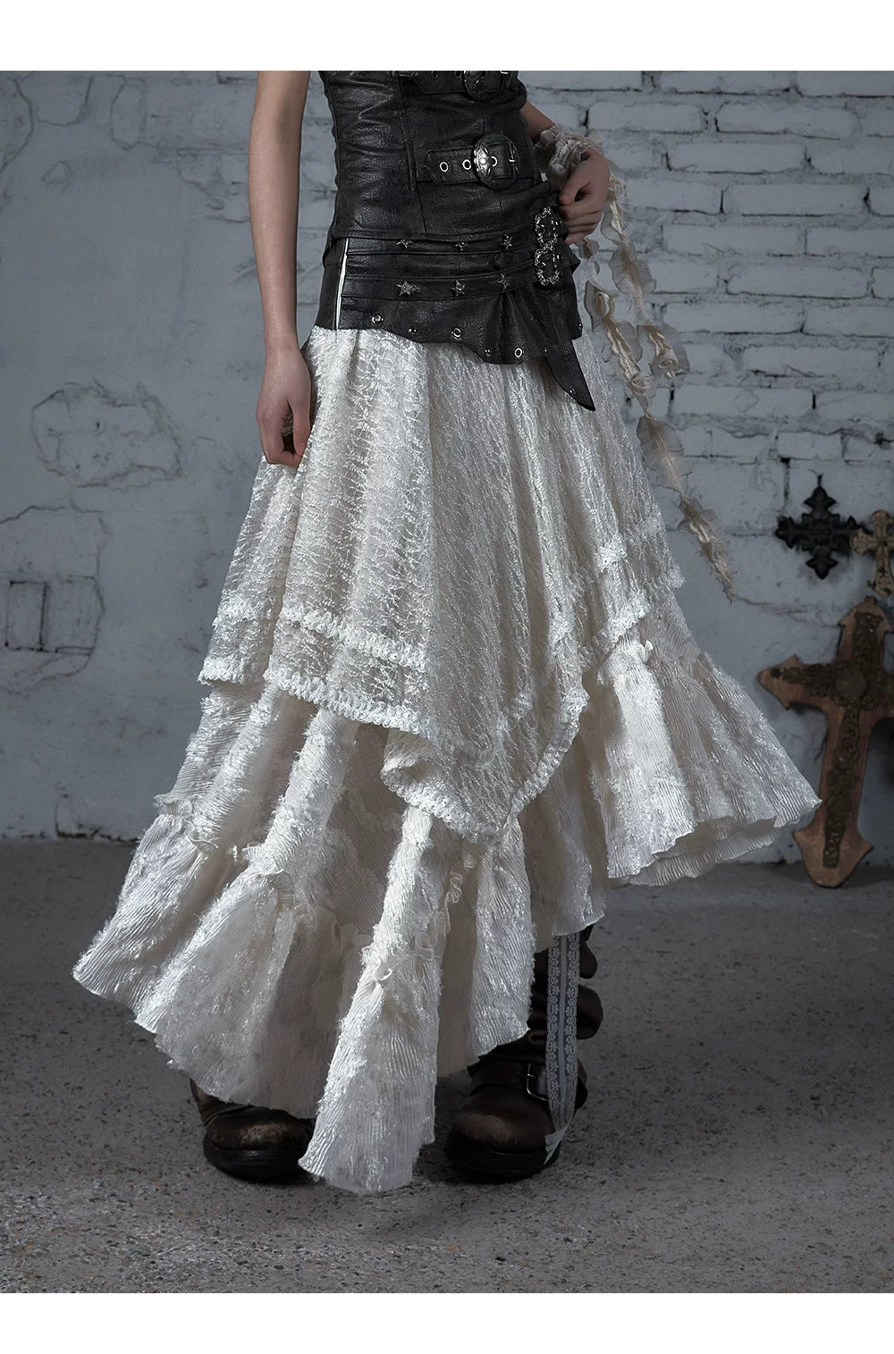 Asymmetric Lace Layered Belt Detail Skirt