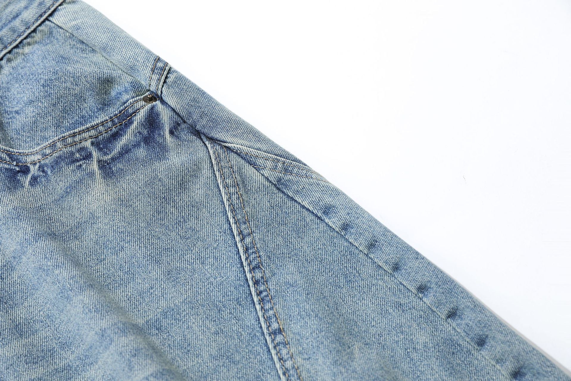 Washed Curved Denim Jort