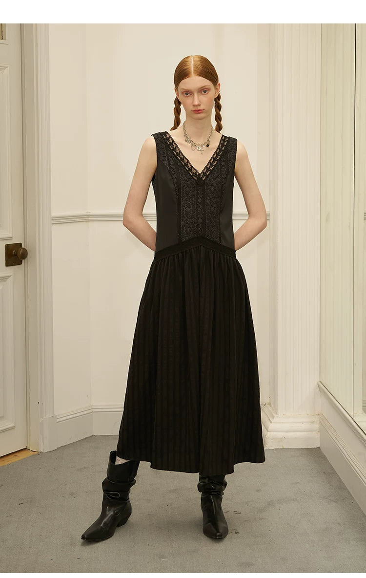 V-Neck Lace Stripe Splicing Sleeveless Long Dress